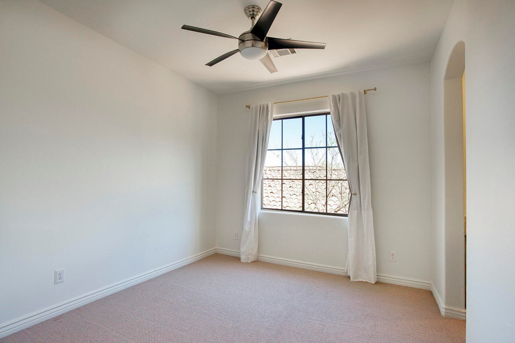  9096 E Mountain Spring Road  Scottsdale, AZ - 物件實景