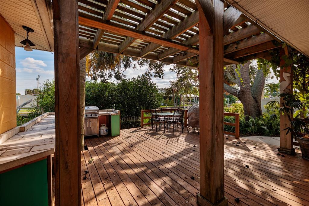 St Petersburg, Florida, 33702, United States, 3 Bedrooms Bedrooms, ,2 BathroomsBathrooms,Residential,For Sale,1993284