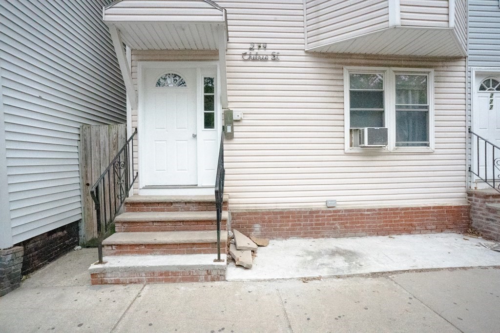 279 Chelsea St Street, Boston, Massachusetts, 02128, United States, 9 Bedrooms Bedrooms, ,3 BathroomsBathrooms,Residential,For Sale,279 Chelsea St Street,1009845