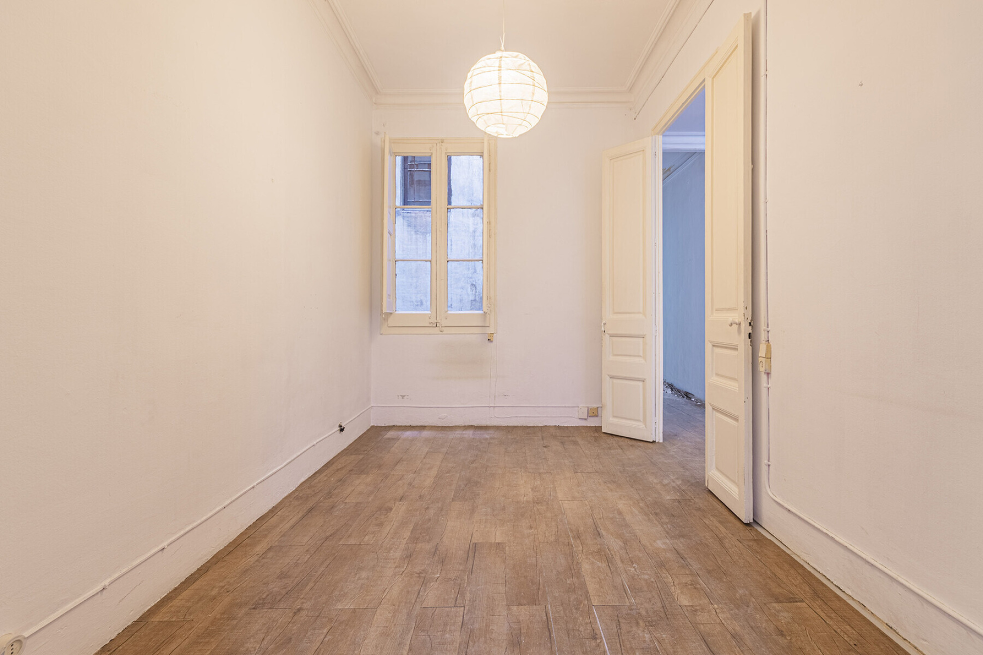  Historical apartment to renovate on prime location in Eixample - 物件實景