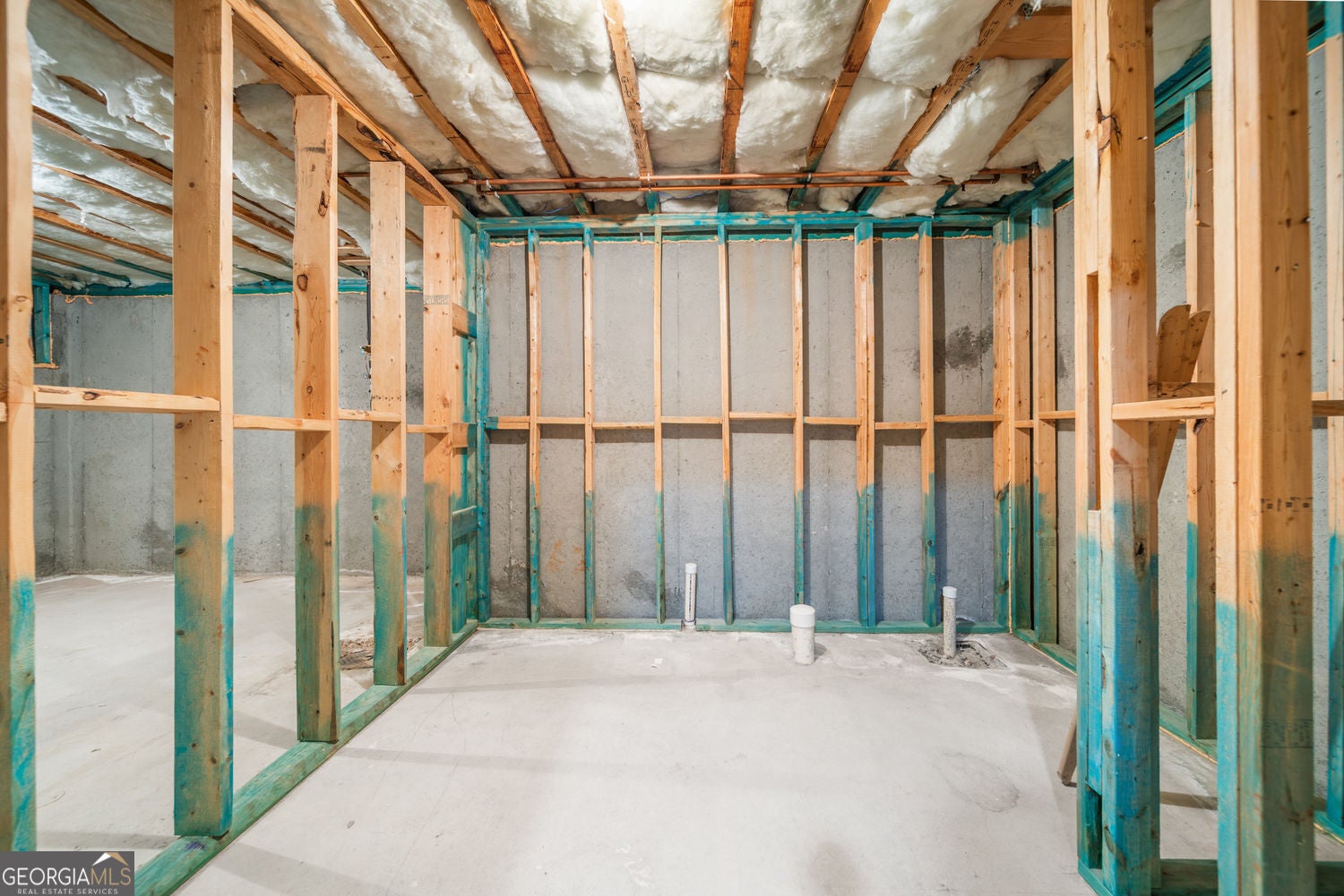 Snellville, Georgia, 30078, United States, 4 Bedrooms Bedrooms, ,5 BathroomsBathrooms,Residential,For Sale,1992513