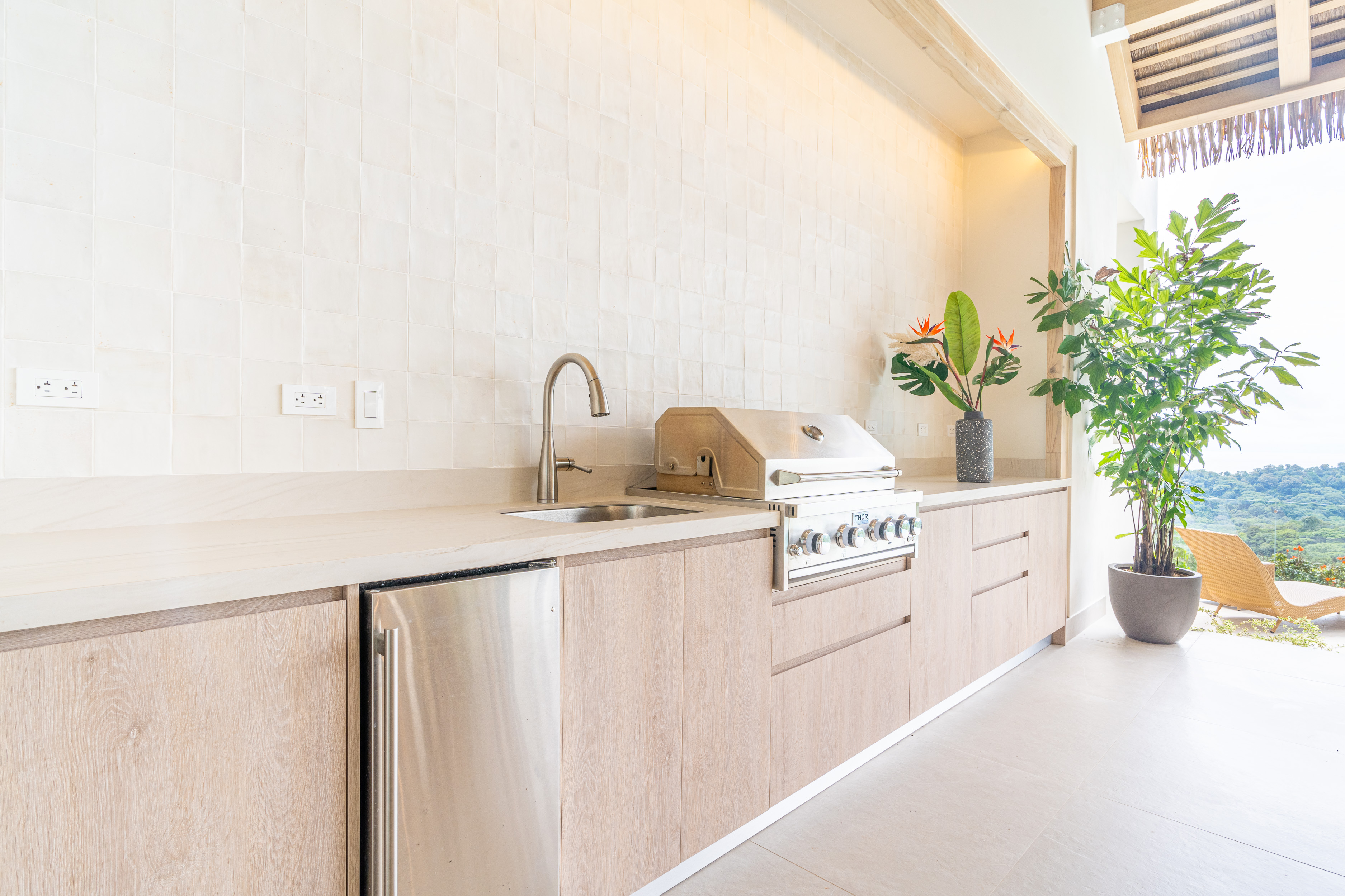 Dominical, Puntarenas, 60504, CR, 7 Bedrooms Bedrooms, ,7 BathroomsBathrooms,Residential,For Sale,1997378