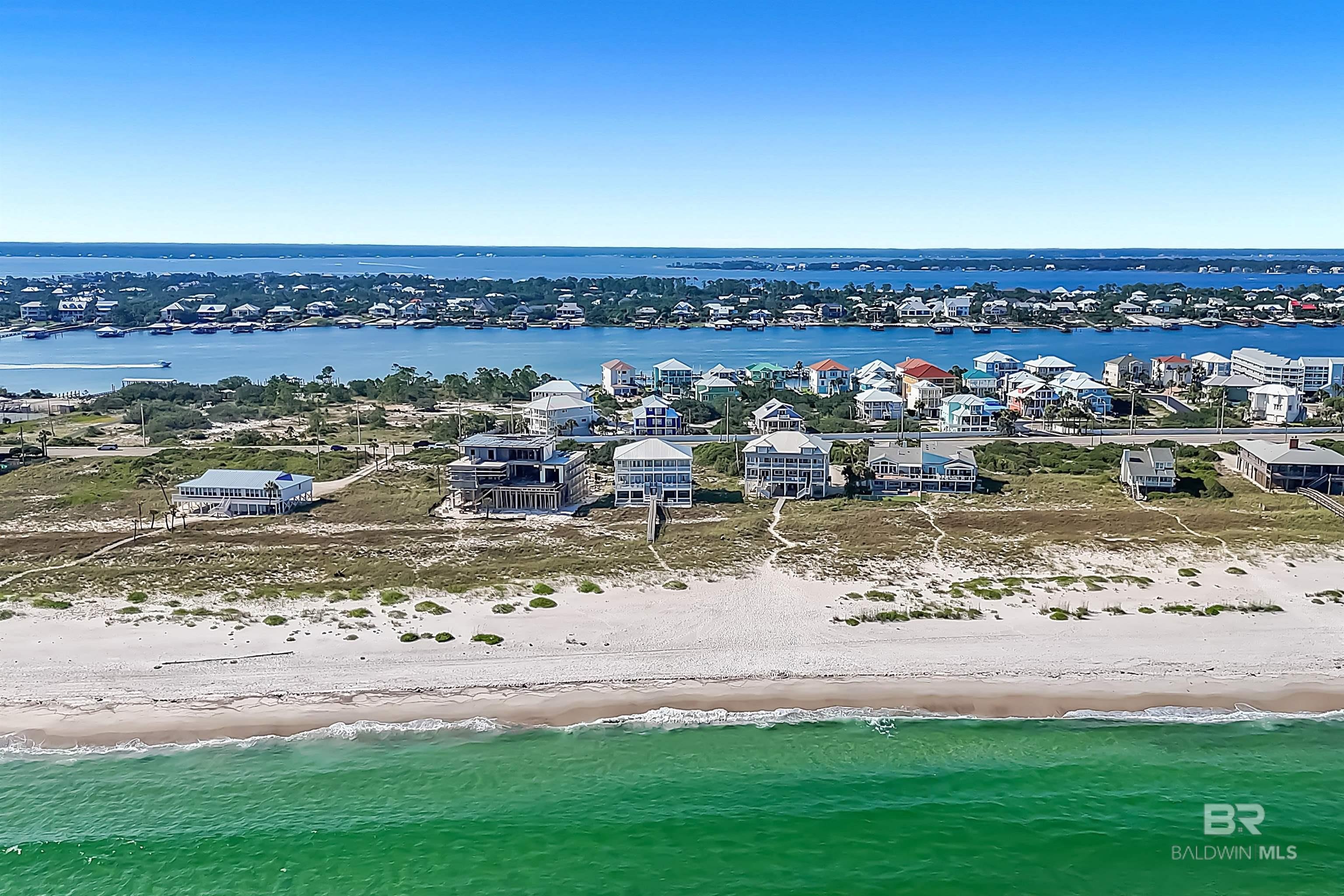 Pensacola, Florida, 32507, United States, 8 Bedrooms Bedrooms, ,9 BathroomsBathrooms,Residential,For Sale,1983870