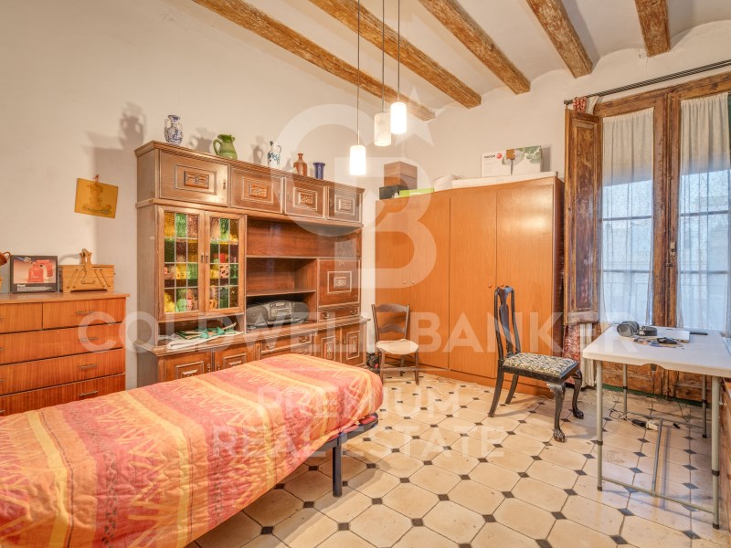 Barcelona, Catalonia, ES, 6 Bedrooms Bedrooms, ,1 BathroomBathrooms,Residential,For Sale,1487718