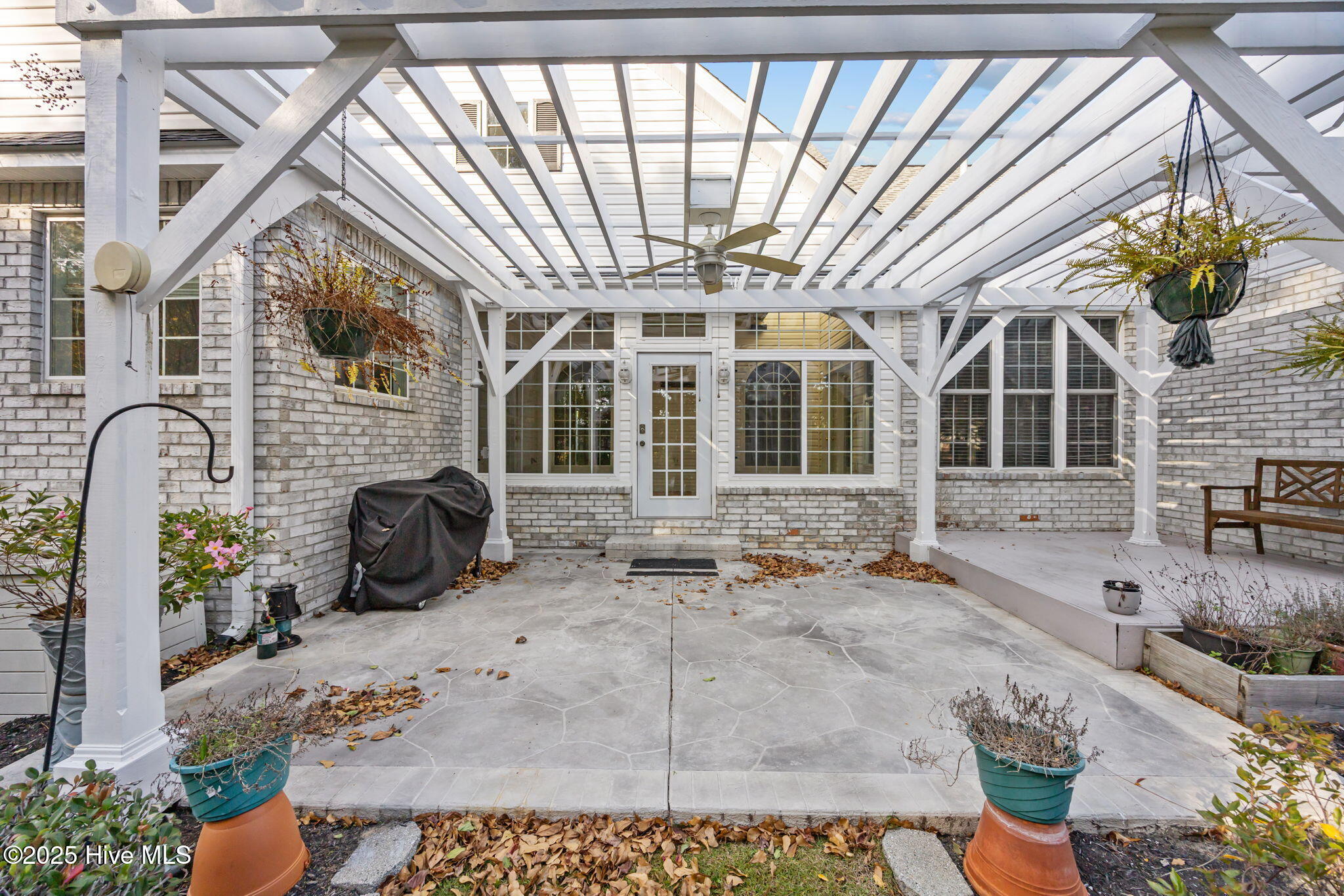 Calabash, North Carolina, 28467, United States, 3 Bedrooms Bedrooms, ,4 BathroomsBathrooms,Residential,For Sale,1998716