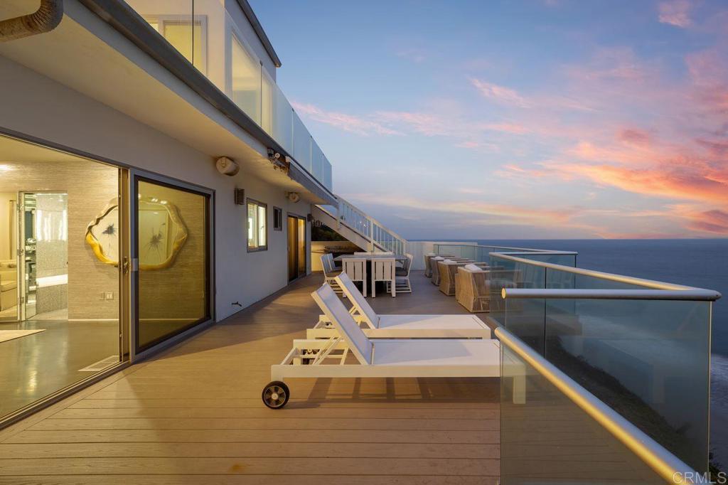 Encinitas, California, 92024, United States, 5 Bedrooms Bedrooms, ,7 BathroomsBathrooms,Residential,For Sale,2003398