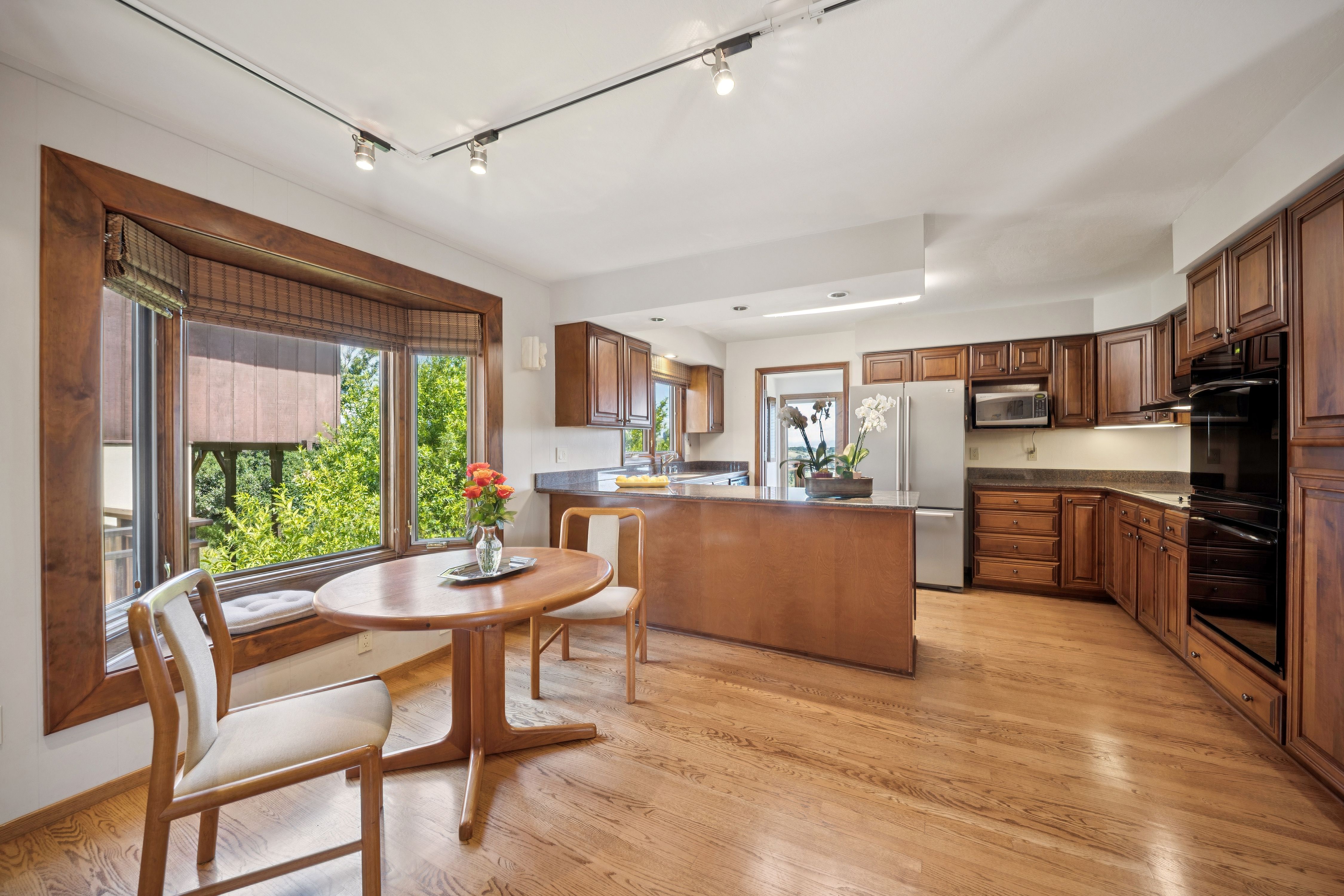  Peacock Gap View Home - 物件實景