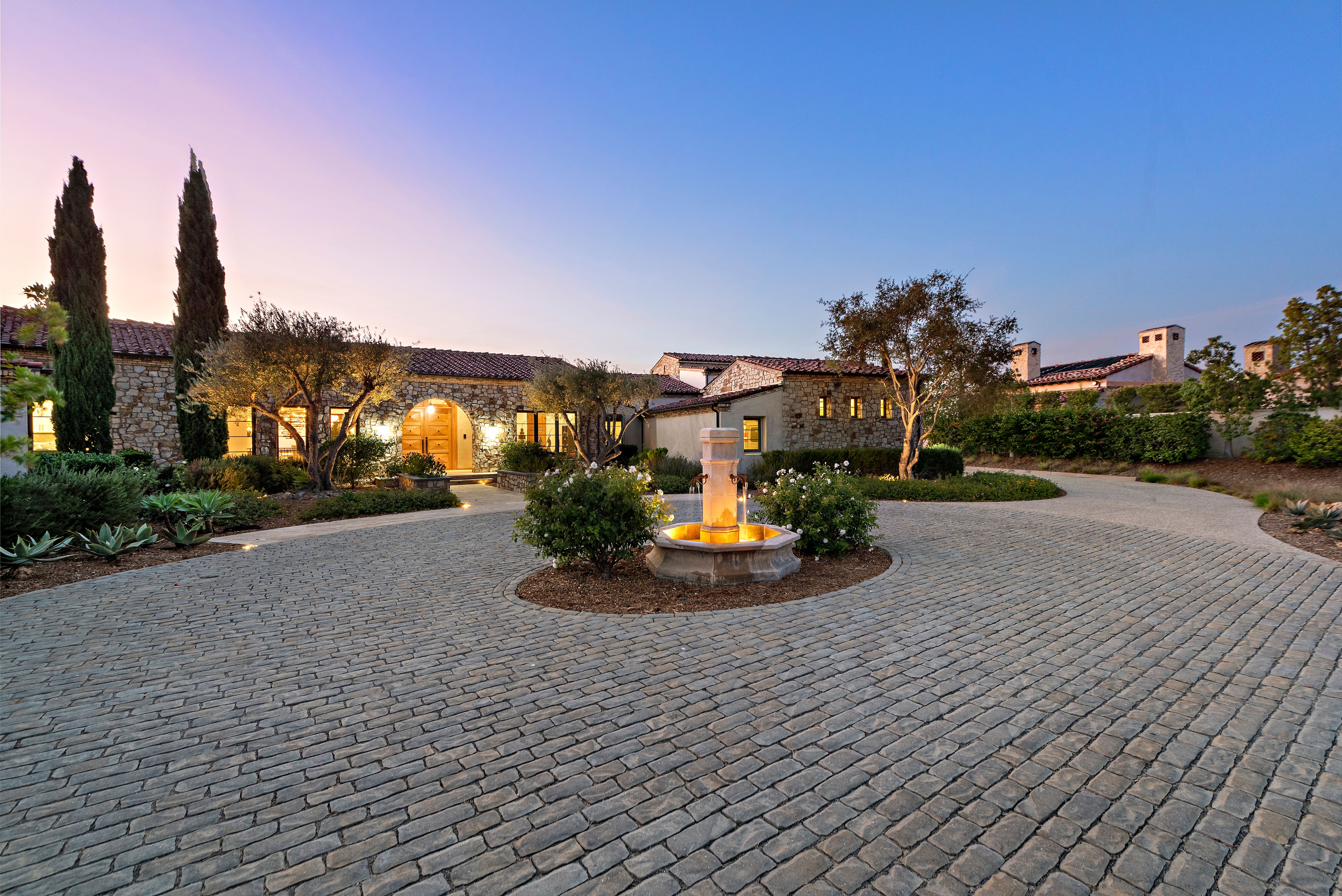  8114 Sendero de la Pradera, San Diego, CA 92127 - 物件實景