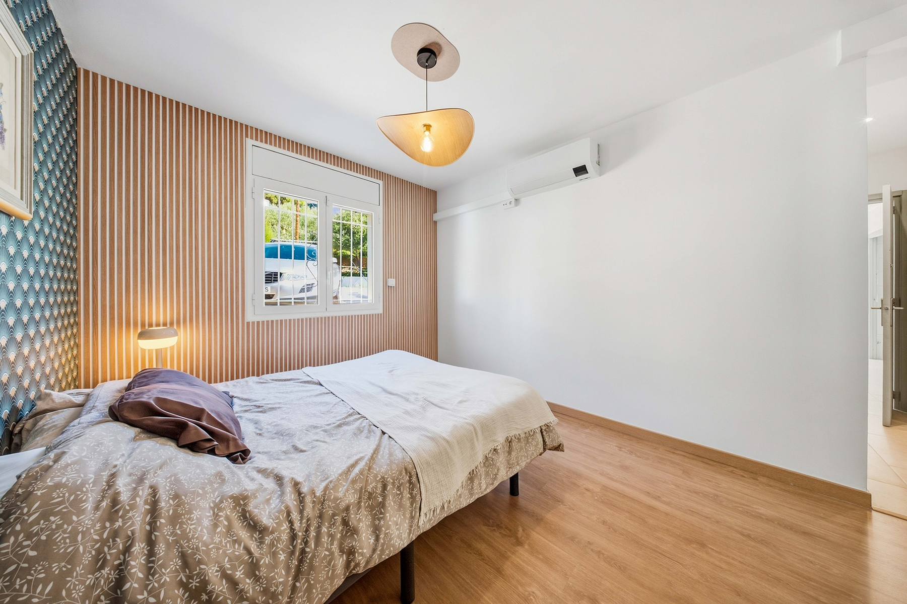  Contemporary villa with pool and panoramic views of Roses Bay - 物件實景