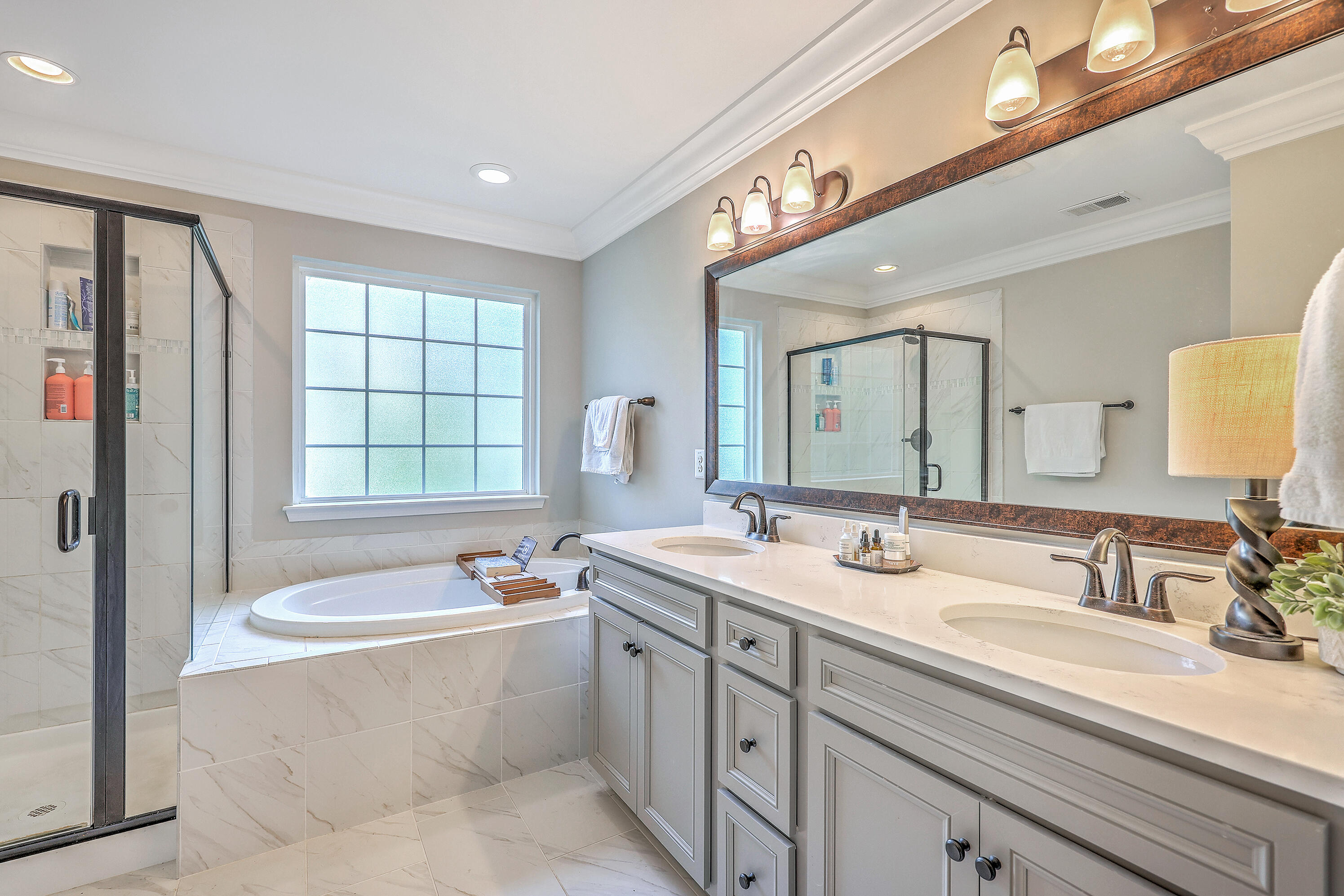 Charleston, South Carolina, 29414, United States, 4 Bedrooms Bedrooms, ,4 BathroomsBathrooms,Residential,For Sale,1895011