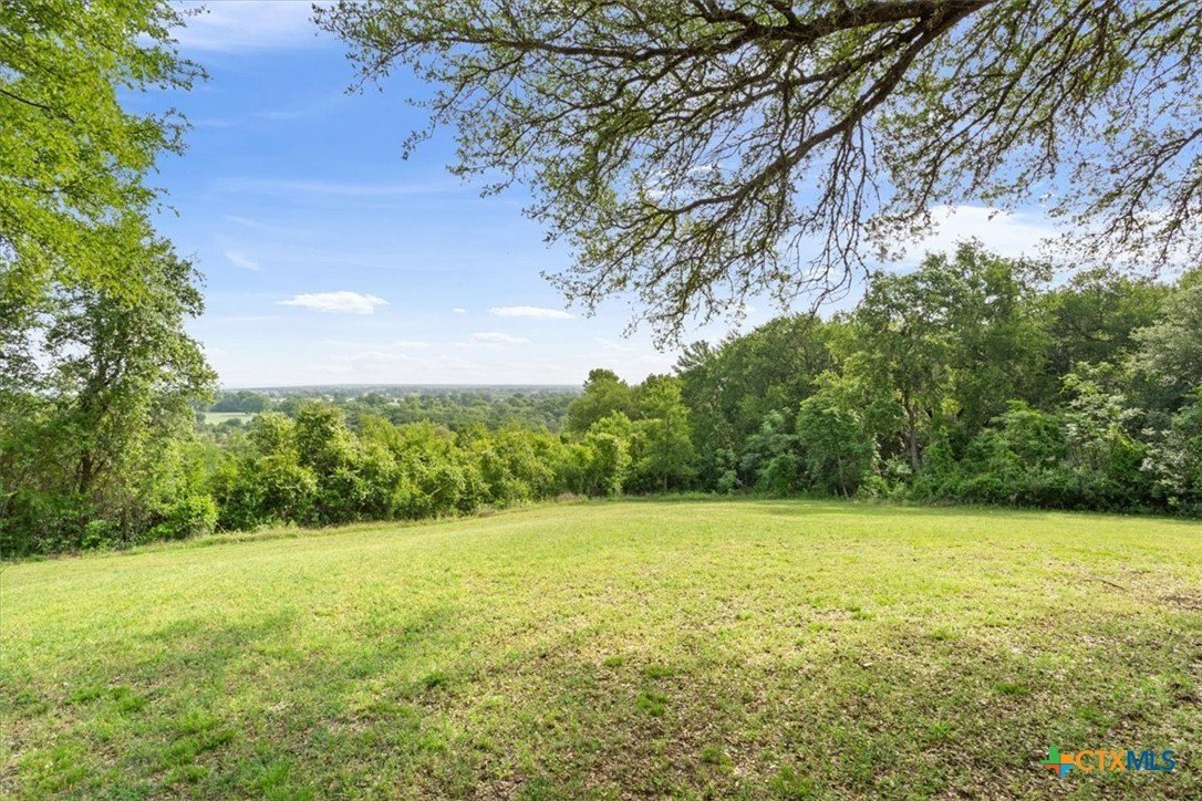 Belton, Texas, 76513, United States, 3 Bedrooms Bedrooms, ,2 BathroomsBathrooms,Residential,For Sale,1823682