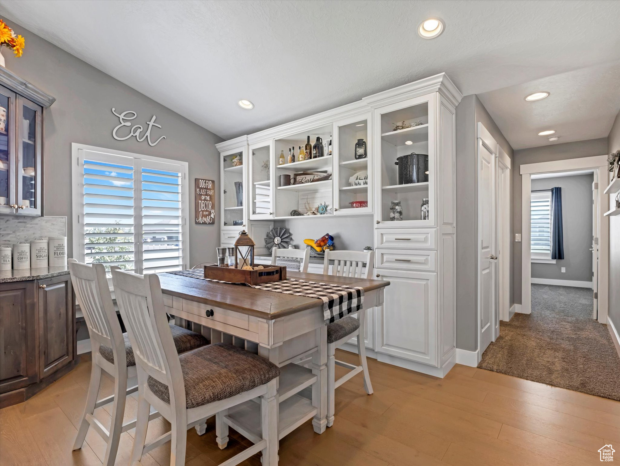 Grantsville, Utah, 84029, United States, 4 Bedrooms Bedrooms, ,3 BathroomsBathrooms,Residential,For Sale,1991039