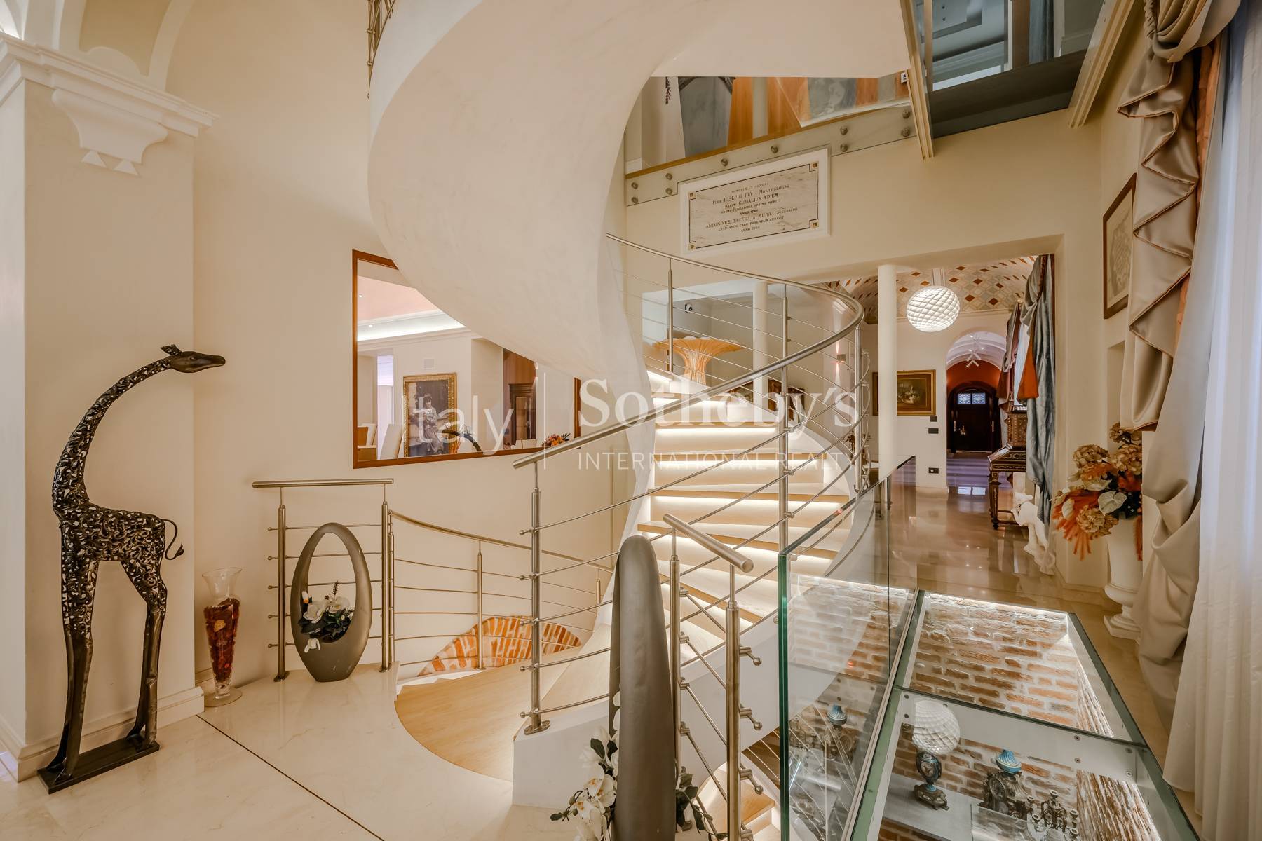  Splendid residence with swimming pool in the centre of Cherasco - 物件實景