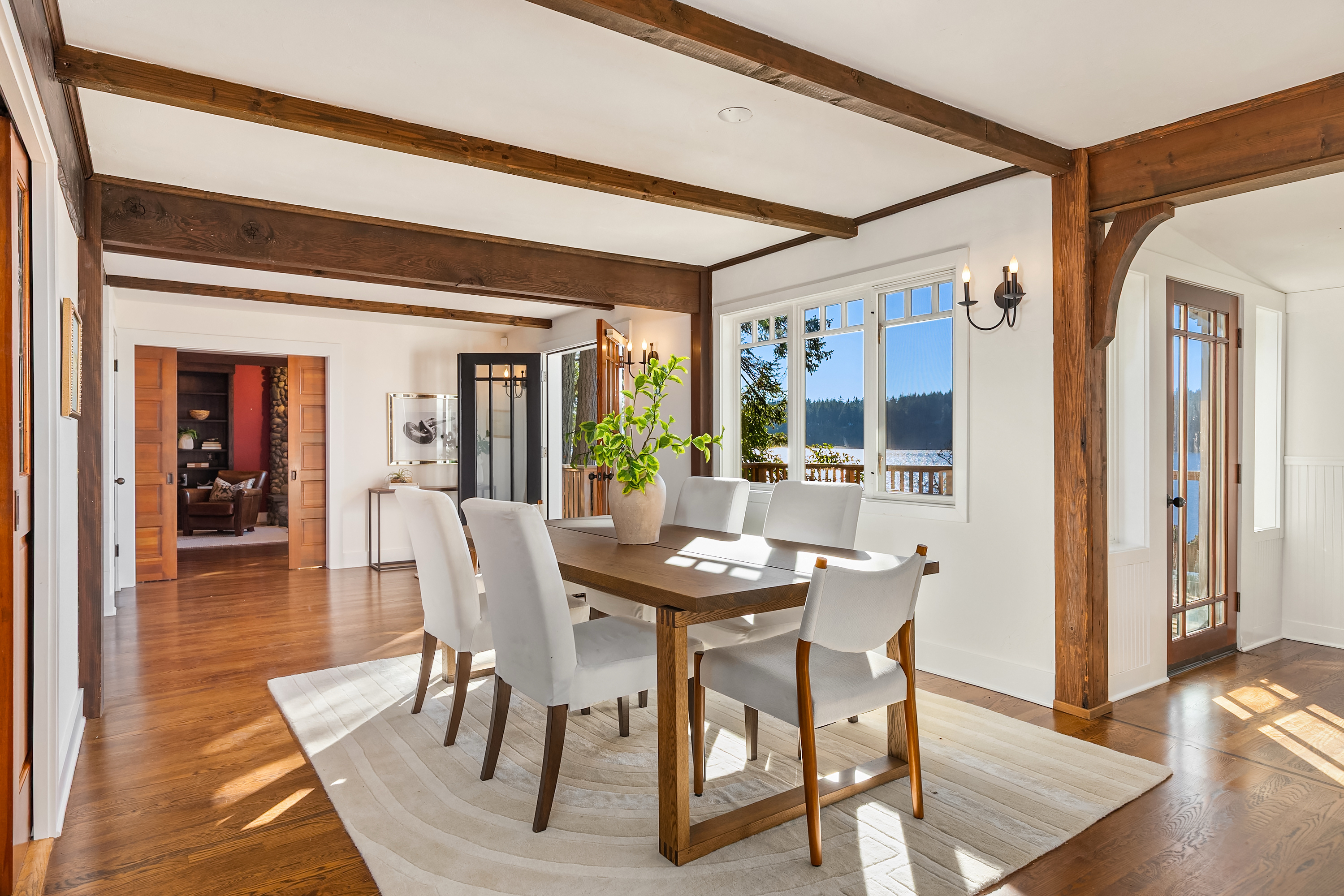  8405 Hansen Road Northeast, Bainbridge Island, WA 98110 - 物件實景