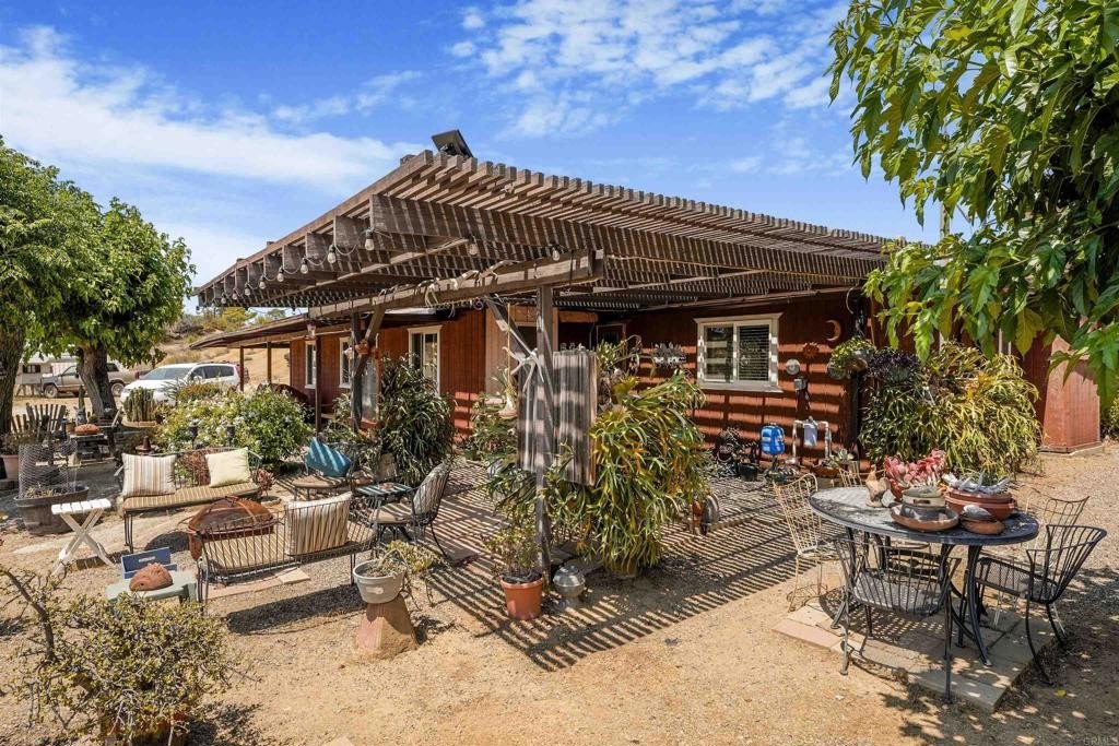 Jamul, California, 91935, United States, 3 Bedrooms Bedrooms, ,1 BathroomBathrooms,Residential,For Sale,1938838