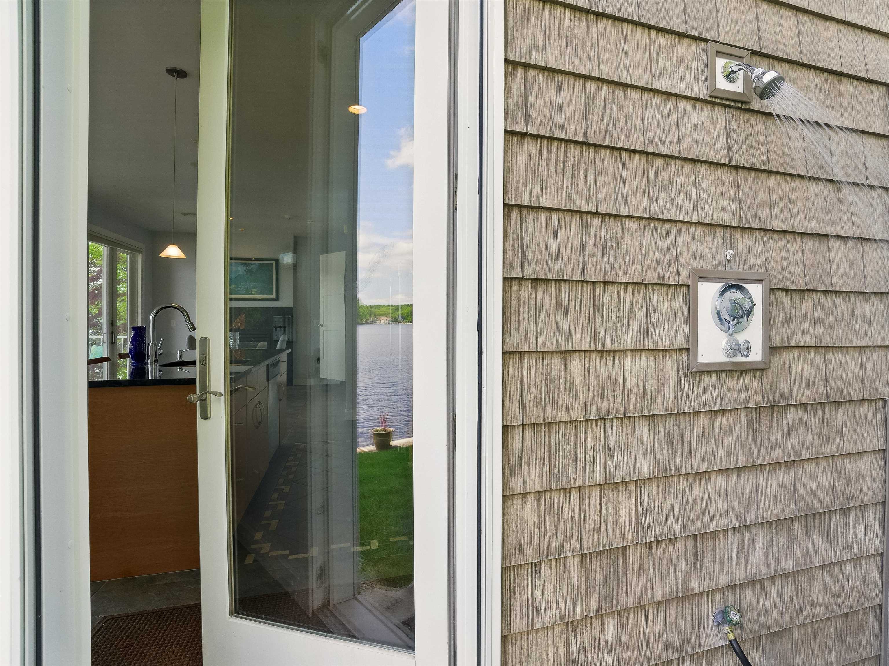 Windham, New Hampshire, 03087, United States, 4 Bedrooms Bedrooms, ,3 BathroomsBathrooms,Residential,For Sale,1824064