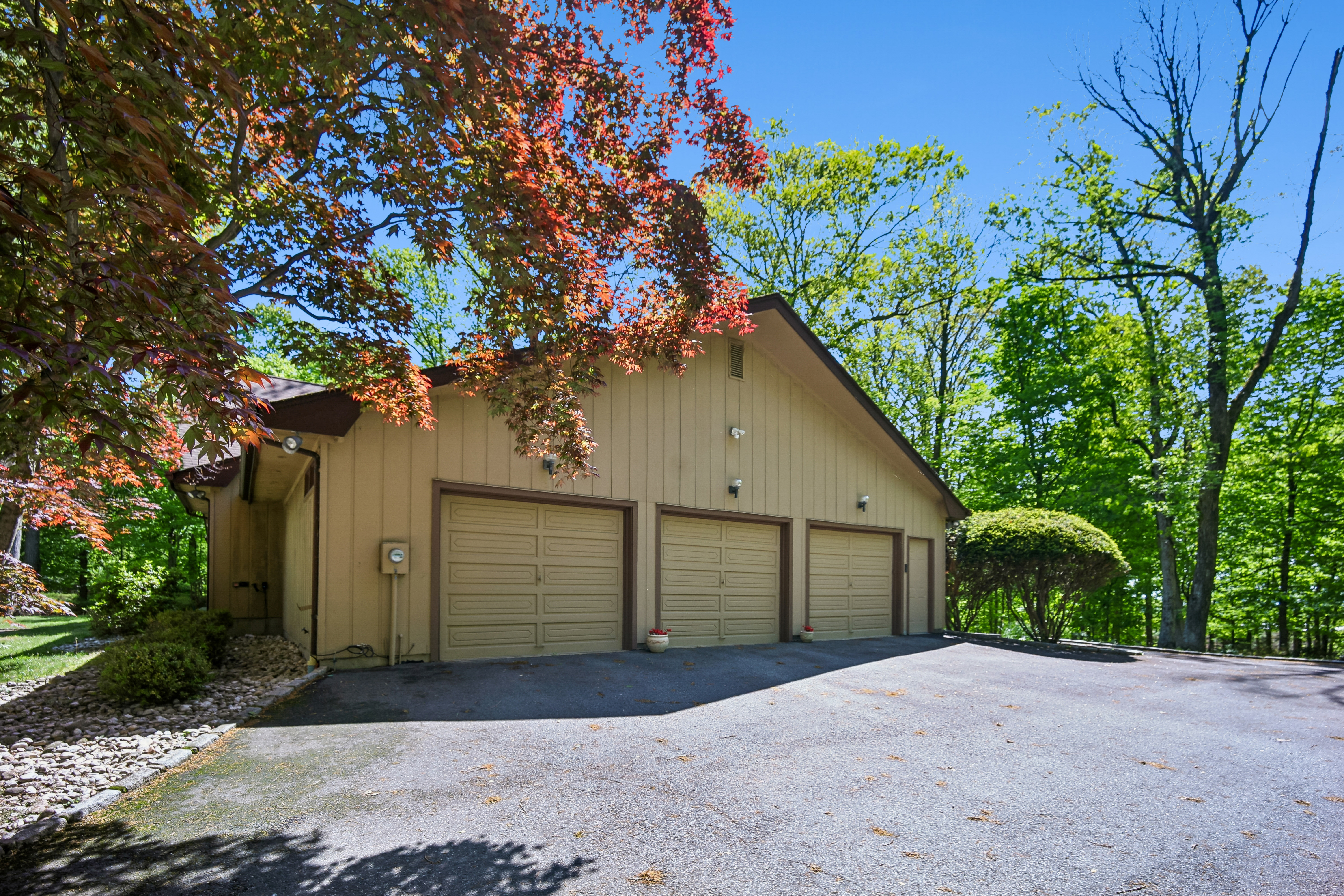  137 High Oaks Drive - 物件實景