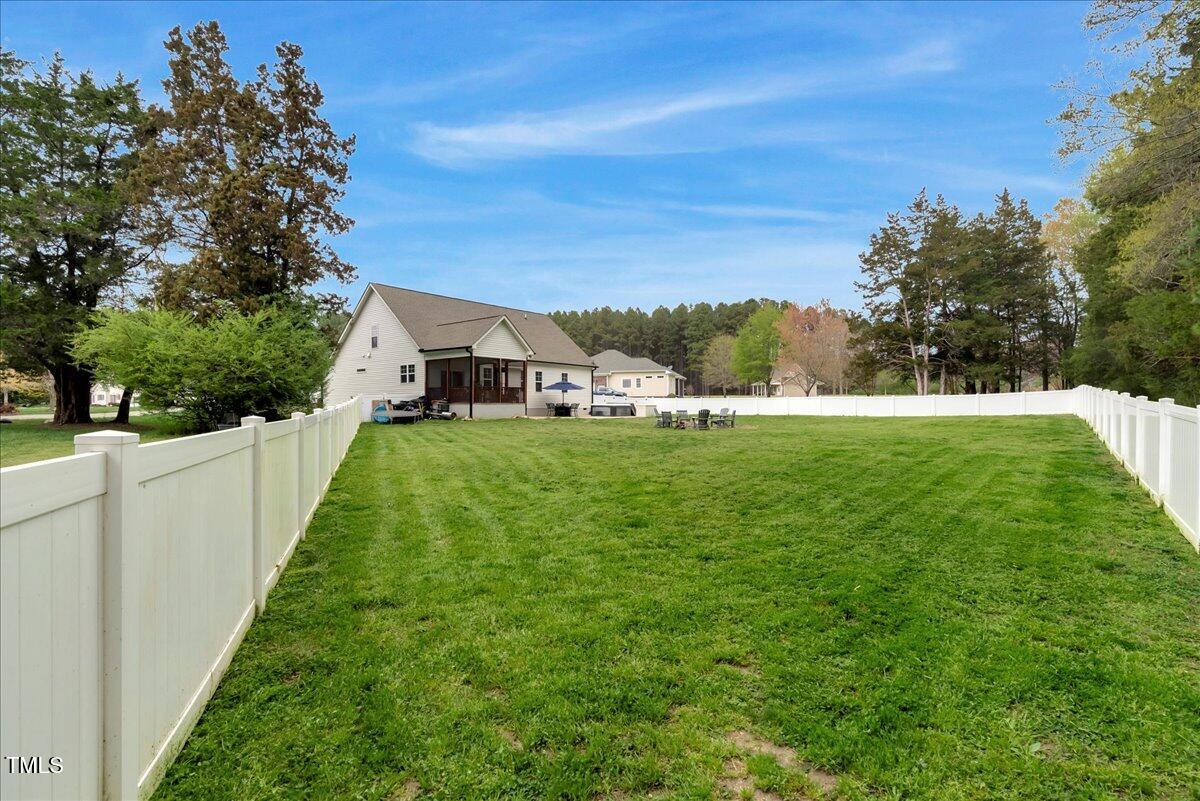 Oxford, North Carolina, 27565, United States, 3 Bedrooms Bedrooms, ,3 BathroomsBathrooms,Residential,For Sale,1911867