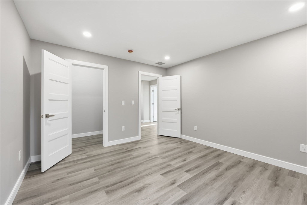 Holyoke, Massachusetts, 01040, United States, 3 Bedrooms Bedrooms, ,3 BathroomsBathrooms,Residential,For Sale,2003415