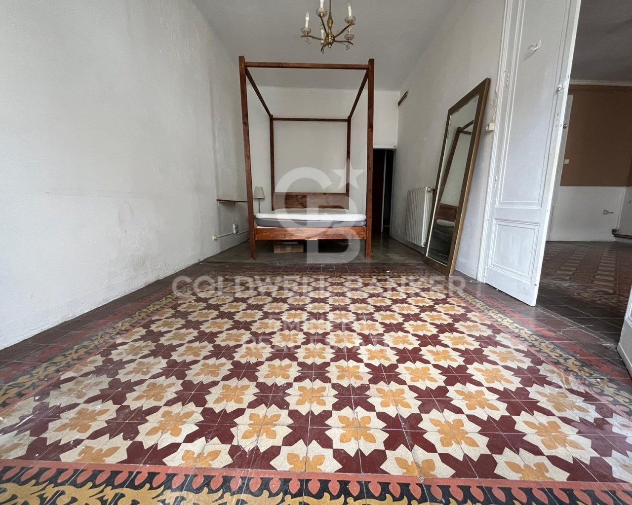 Barcelona, Catalonia, ES, 4 Bedrooms Bedrooms, ,2 BathroomsBathrooms,Residential,For Sale,1828106