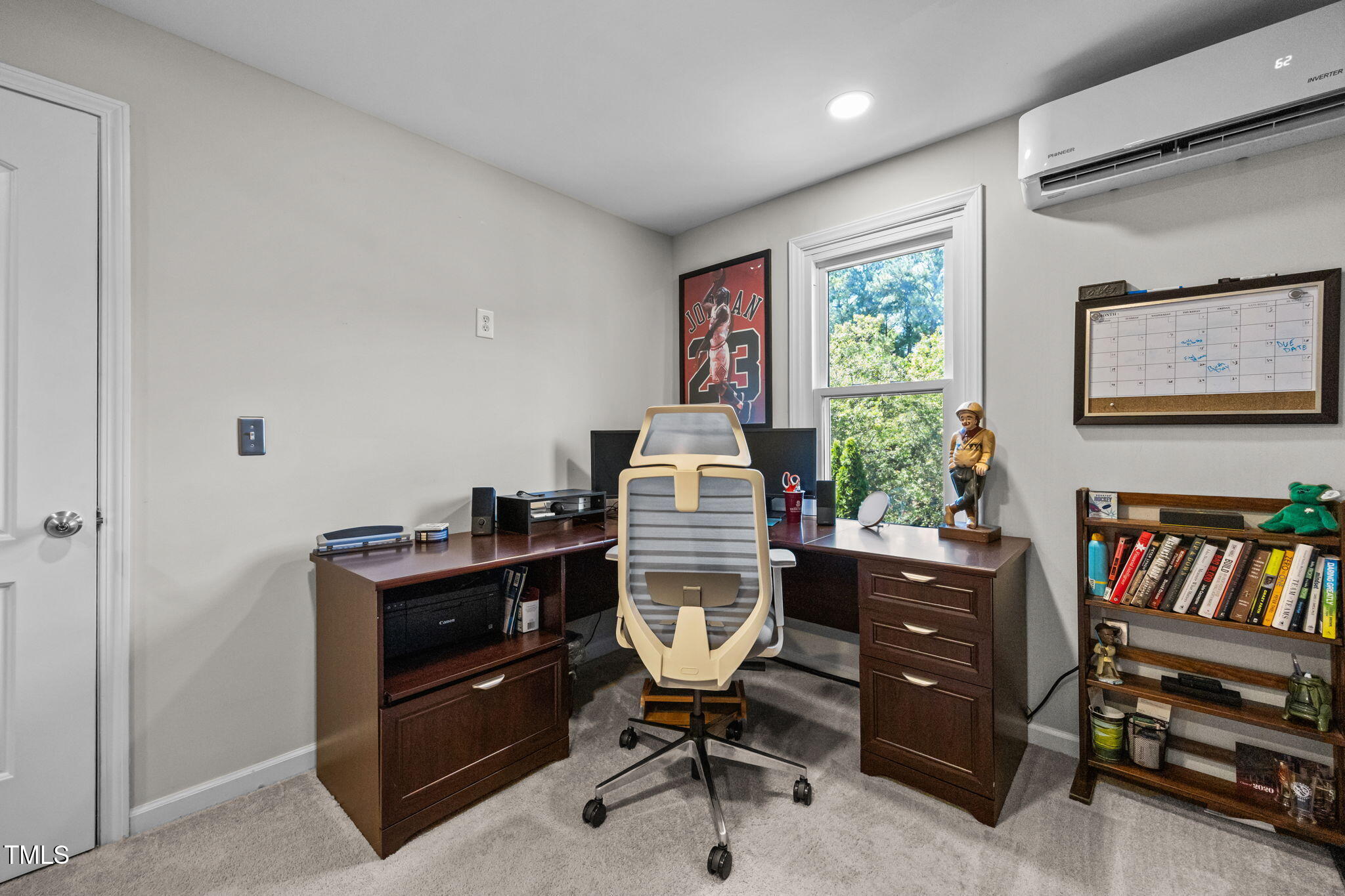 Raleigh, North Carolina, 27612, United States, 3 Bedrooms Bedrooms, ,3 BathroomsBathrooms,Residential,For Sale,1942260