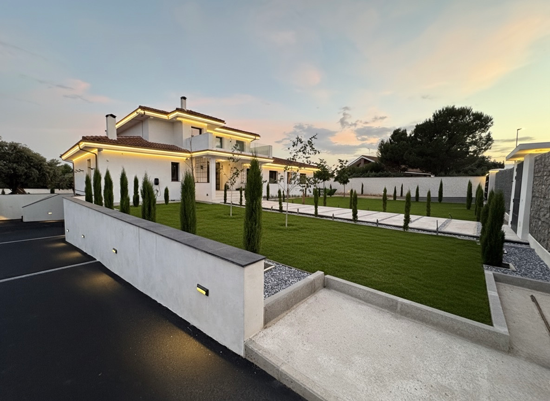  Luxury villa under renovation with pool and large terraces in Valdemorillo - 物件實景