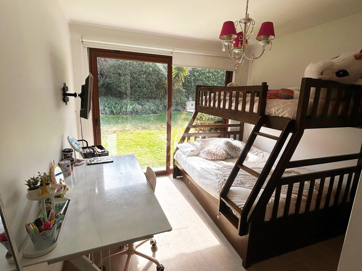 Lo Barnechea, Chile, 6 Bedrooms Bedrooms, ,6 BathroomsBathrooms,Residential,For Sale,1956679