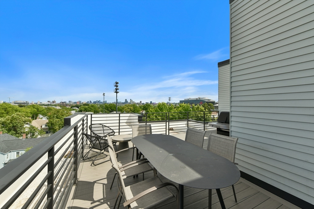 Boston, Massachusetts, 02135, United States, 1 Bedroom Bedrooms, ,1 BathroomBathrooms,Residential,For Sale,1937026
