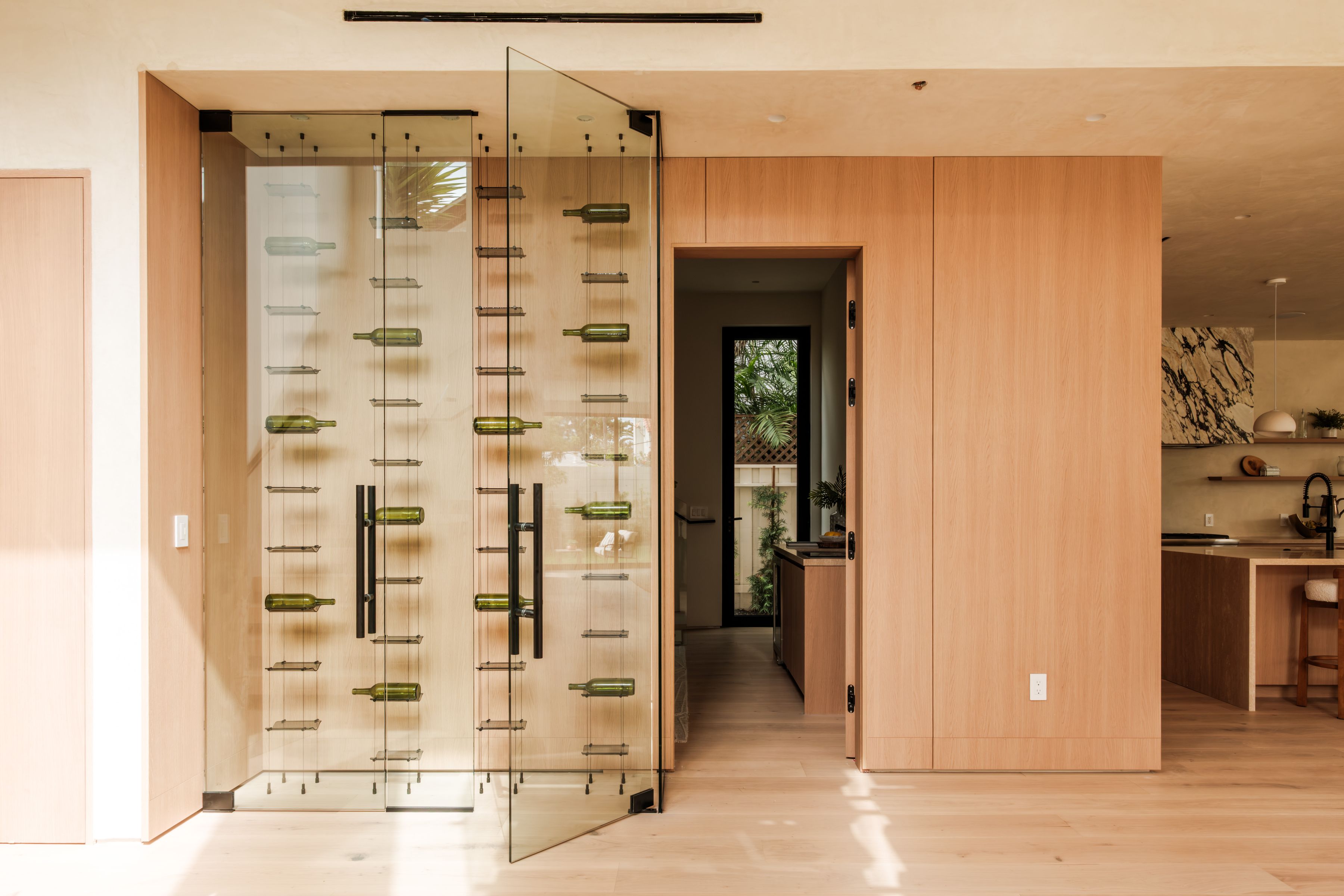  2214 Glyndon Ave - 物件實景