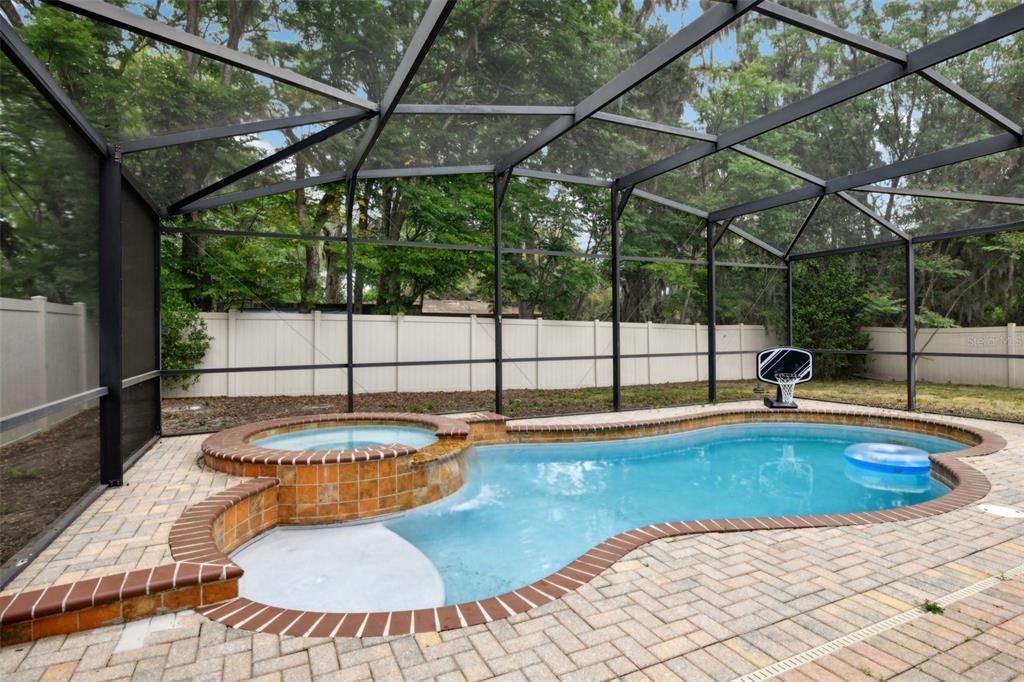Leesburg, Florida, 34748, United States, 6 Bedrooms Bedrooms, ,5 BathroomsBathrooms,Residential,For Sale,1785536