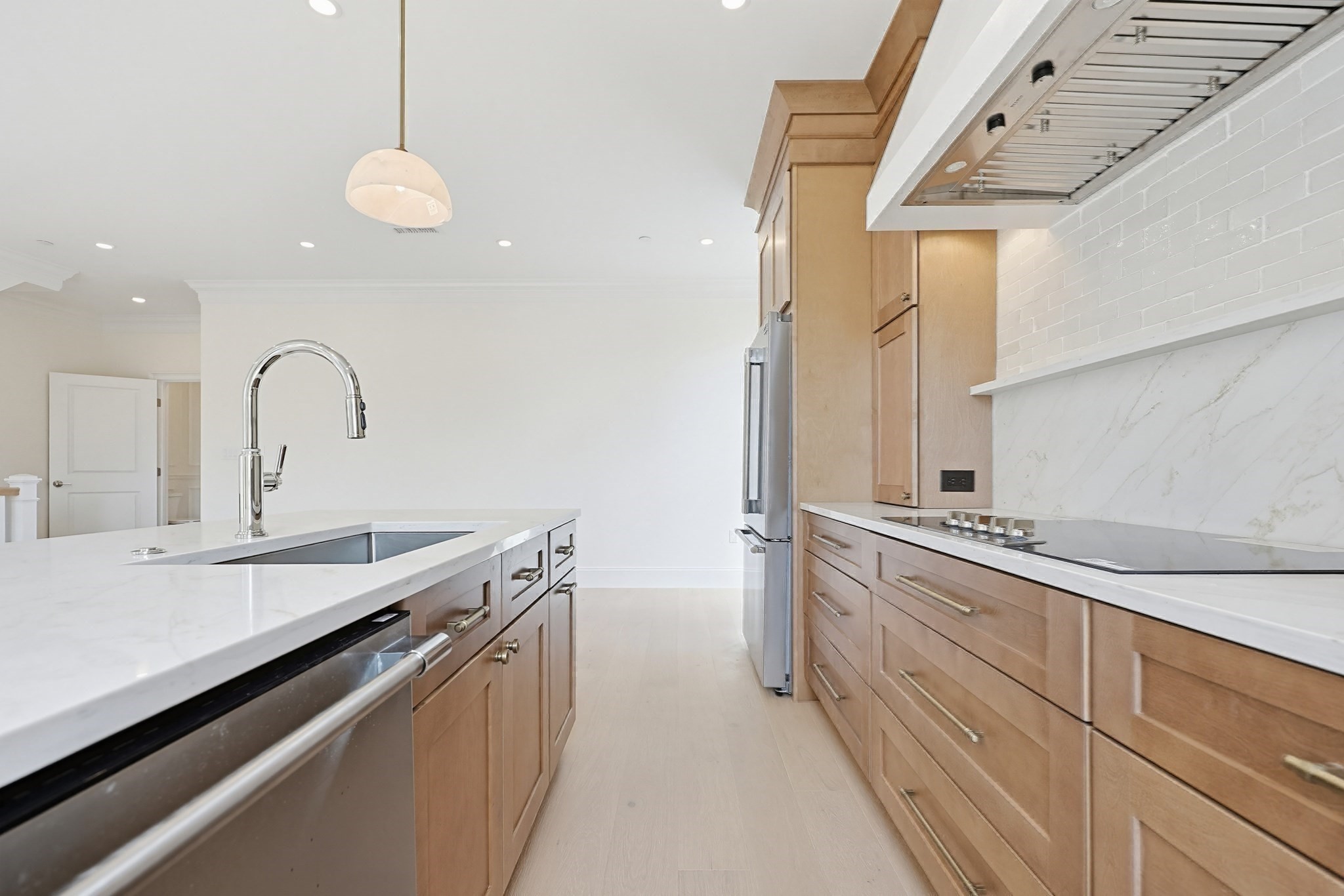Brighton, Massachusetts, 02135, United States, 4 Bedrooms Bedrooms, ,4 BathroomsBathrooms,Residential,For Sale,2030744