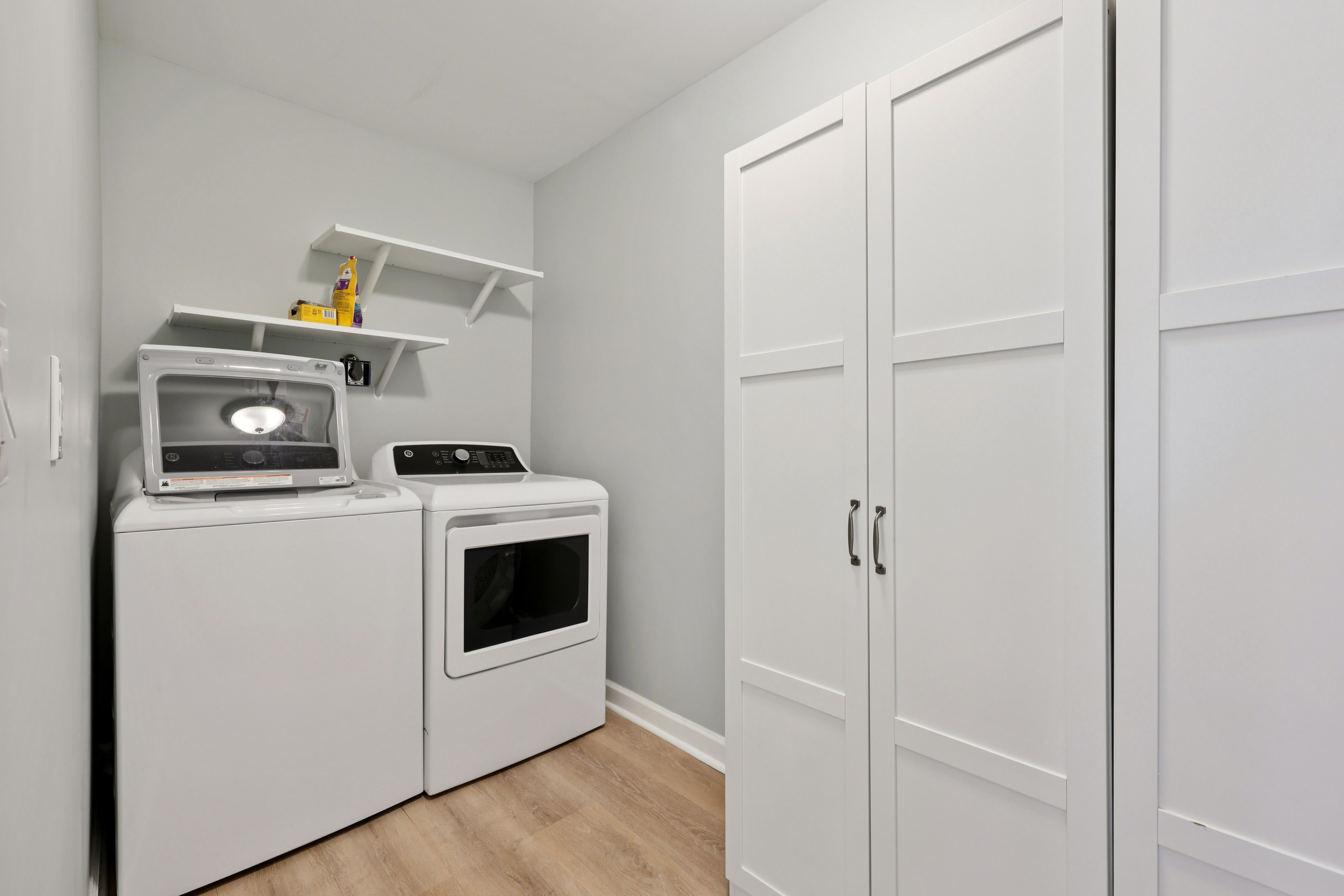  Beautifully Renovated Brick Ranch in a Prime Smyrna Location - 物件實景