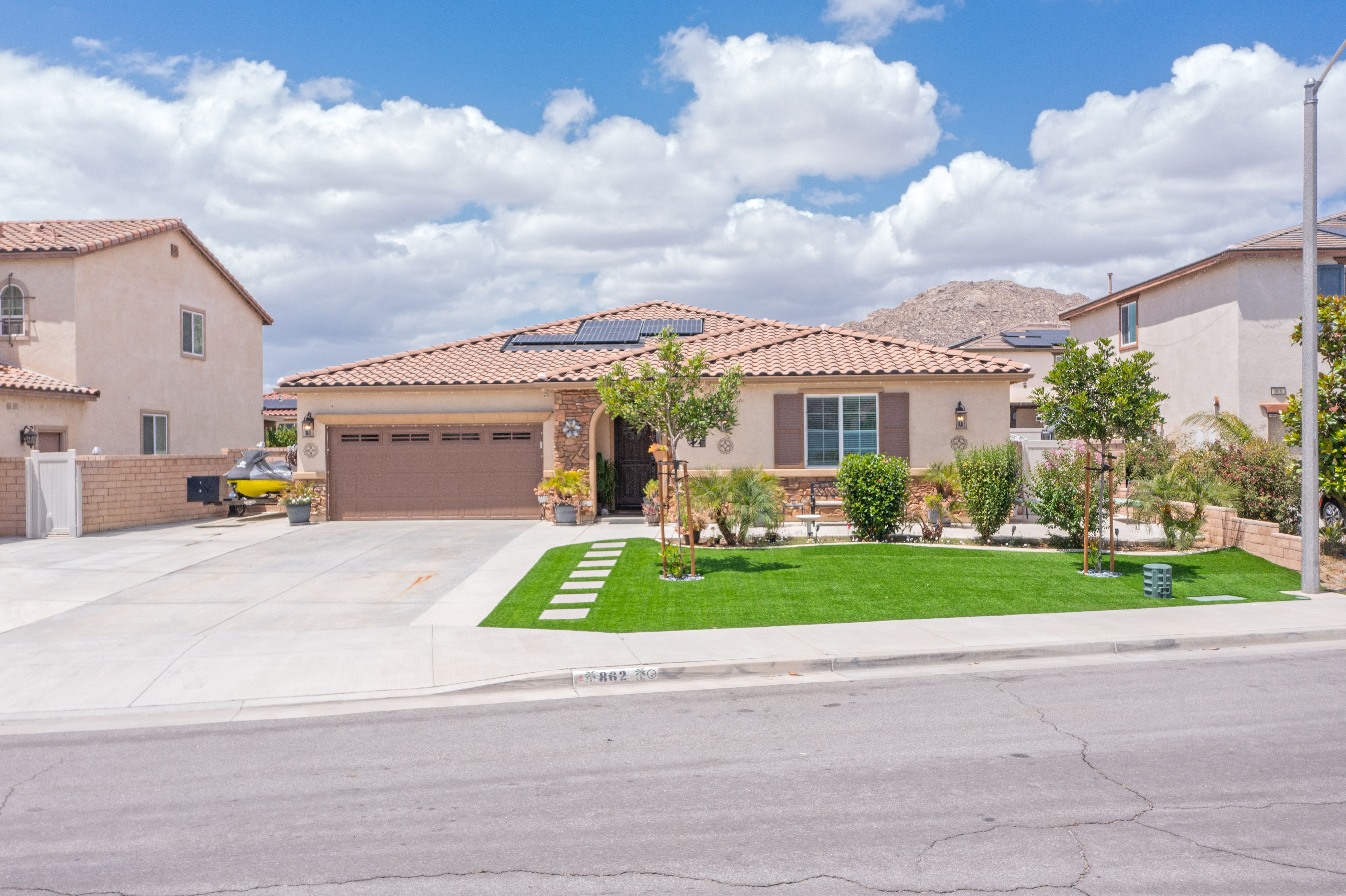  862 Corisante Court, Perris, CA 92571 - 物件實景