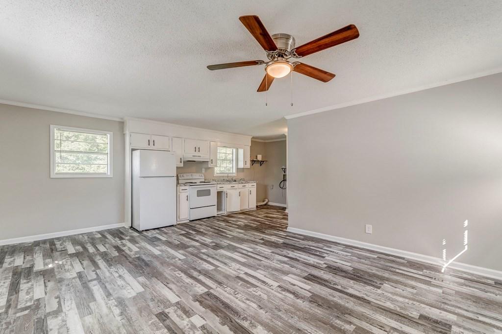 DALTON, Georgia, 30721, United States, 16 Bedrooms Bedrooms, ,12 BathroomsBathrooms,Residential,For Sale,1949791