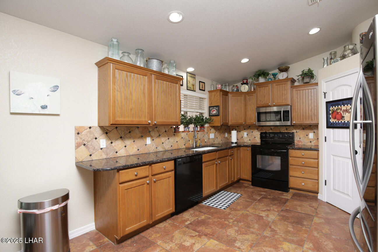 Lake Havasu City, Arizona, 86403, United States, 3 Bedrooms Bedrooms, ,2 BathroomsBathrooms,Residential,For Sale,1990942