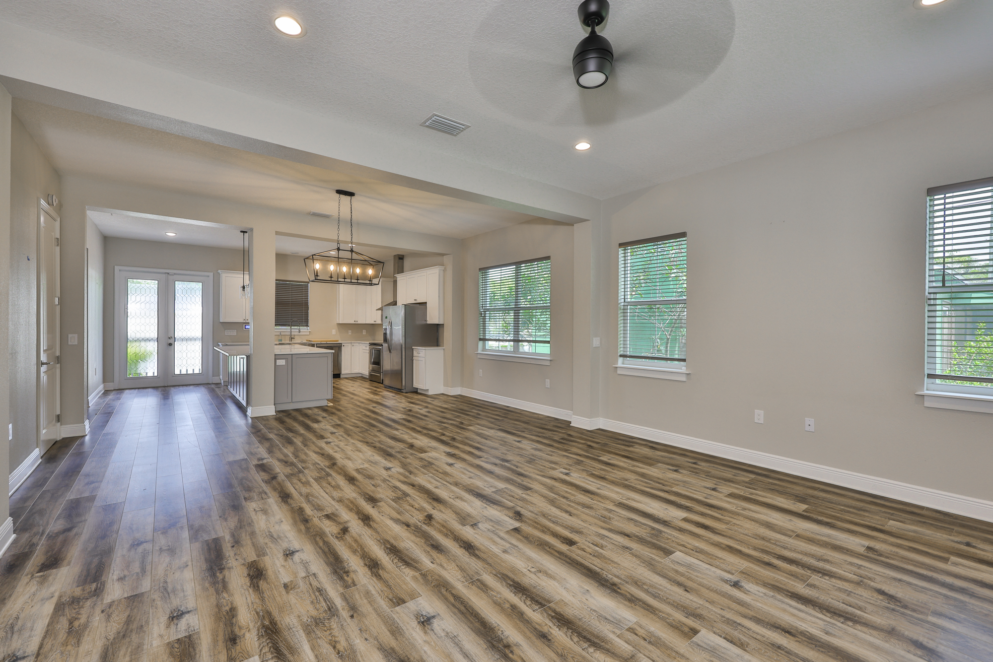 Tampa, Florida, 33603, United States, 3 Bedrooms Bedrooms, ,3 BathroomsBathrooms,Residential,For Sale,1855580