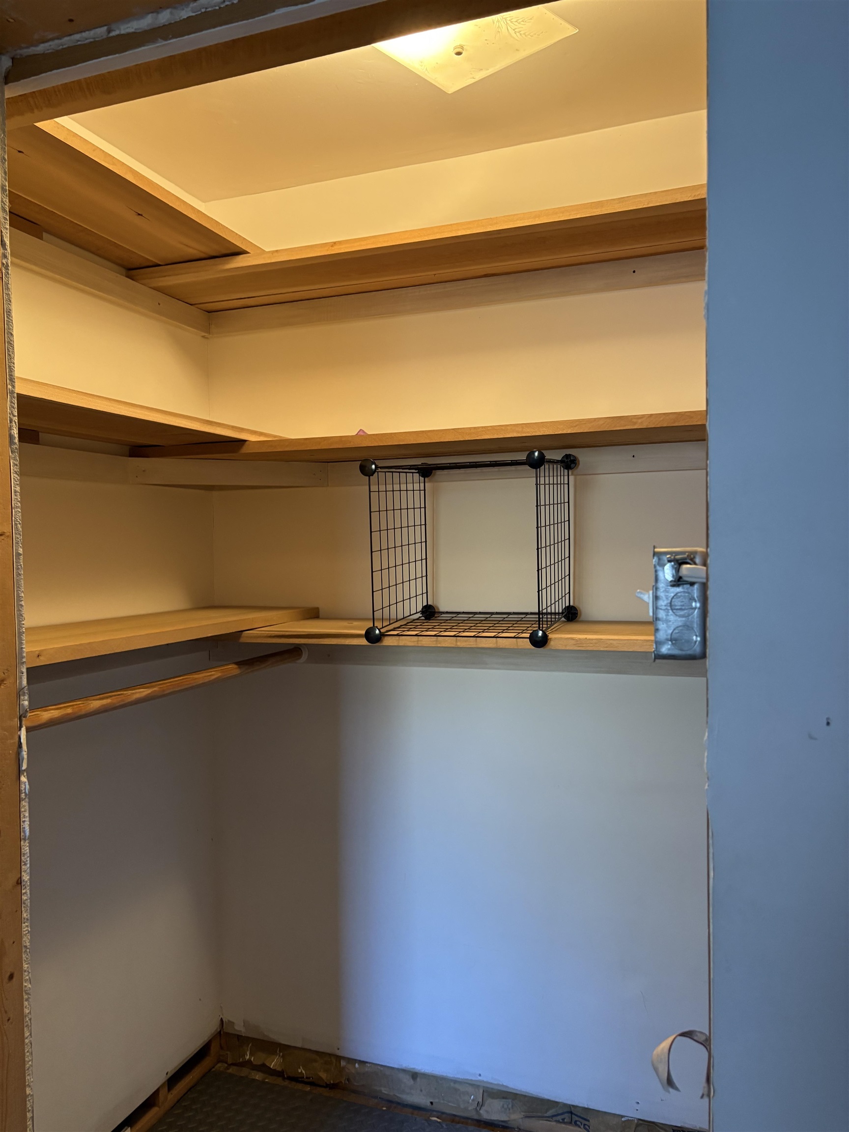 Winchester, New Hampshire, 03470, United States, 3 Bedrooms Bedrooms, ,2 BathroomsBathrooms,Residential,For Sale,2001940