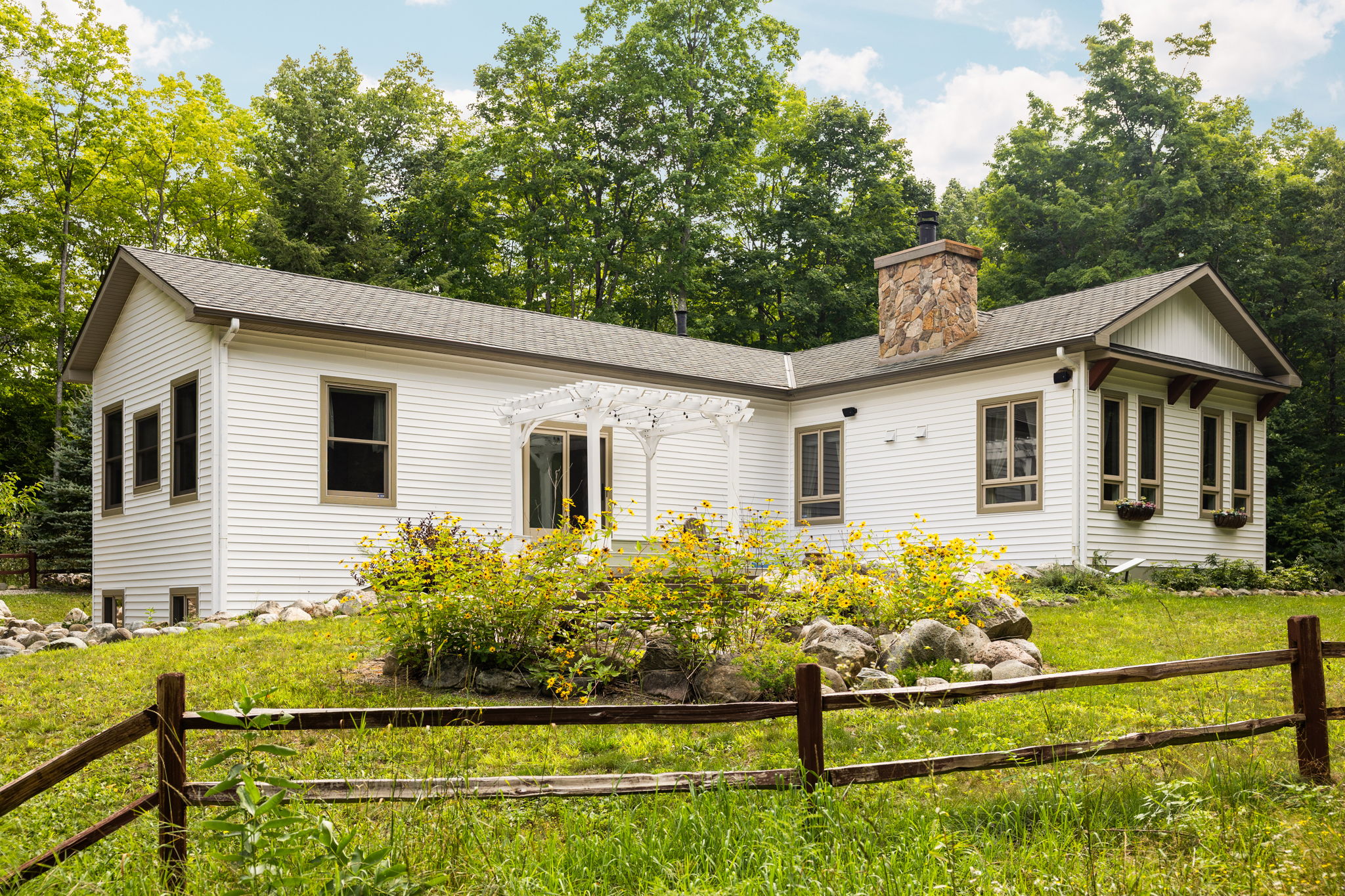 Mancelona, Michigan, 49659, United States, 3 Bedrooms Bedrooms, ,2 BathroomsBathrooms,Residential,For Sale,1918850