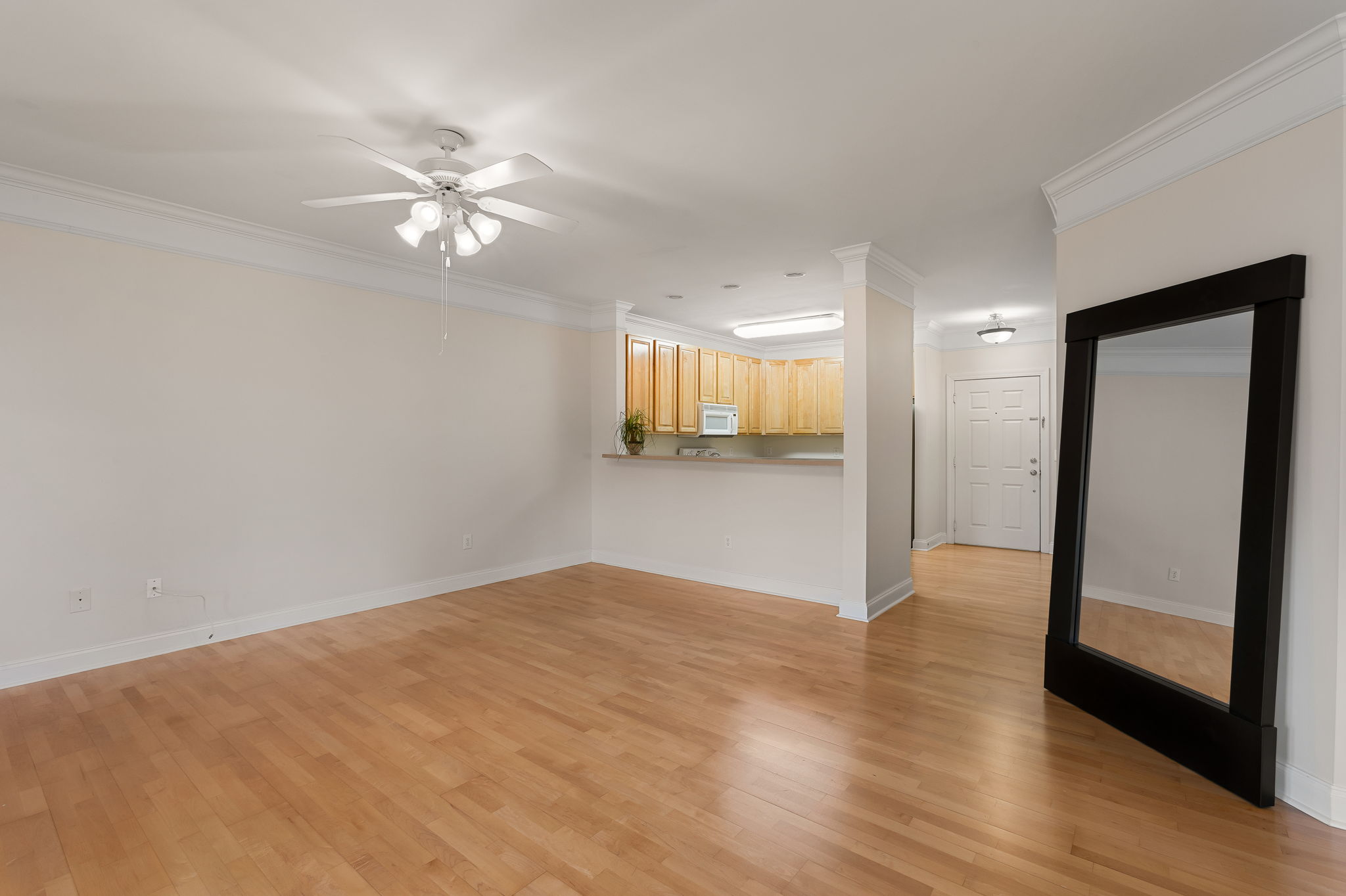  1025 Riverland Woods Place 818 - 物件實景
