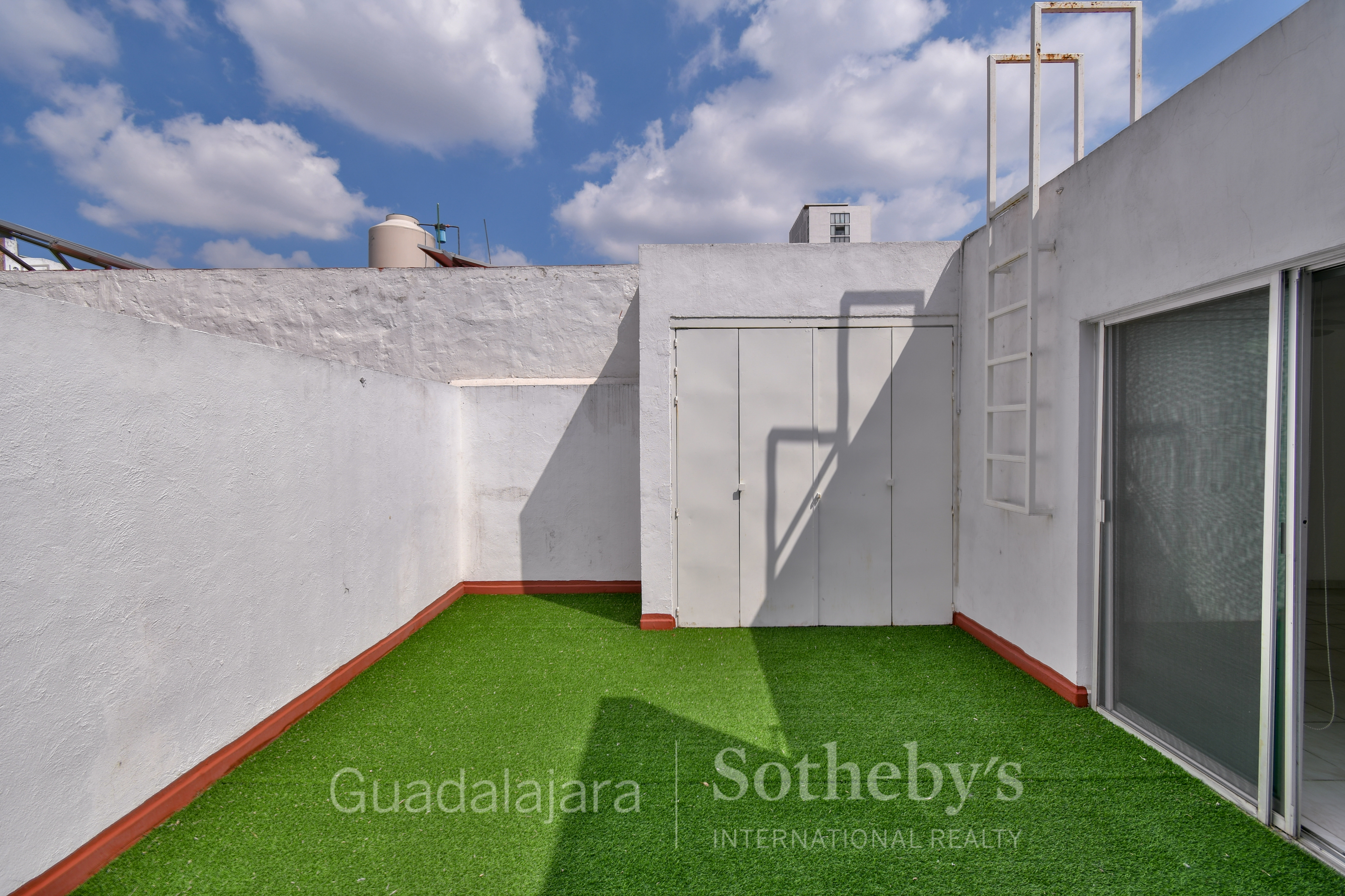  Casa duplex en condominio Puerta del Valle en venta - 物件實景