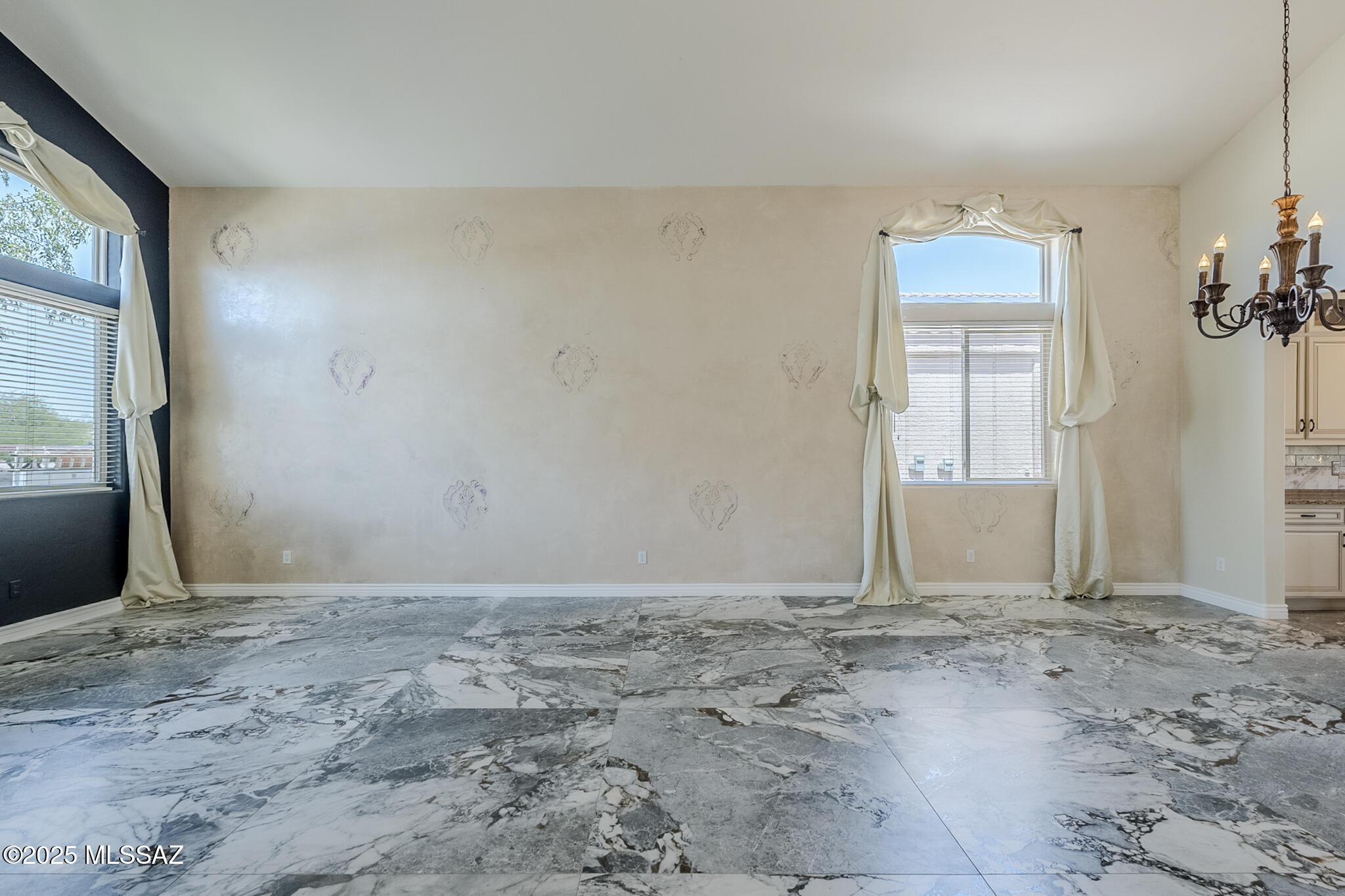 Oro Valley, Arizona, 85755, United States, 5 Bedrooms Bedrooms, ,3 BathroomsBathrooms,Residential,For Sale,1918378