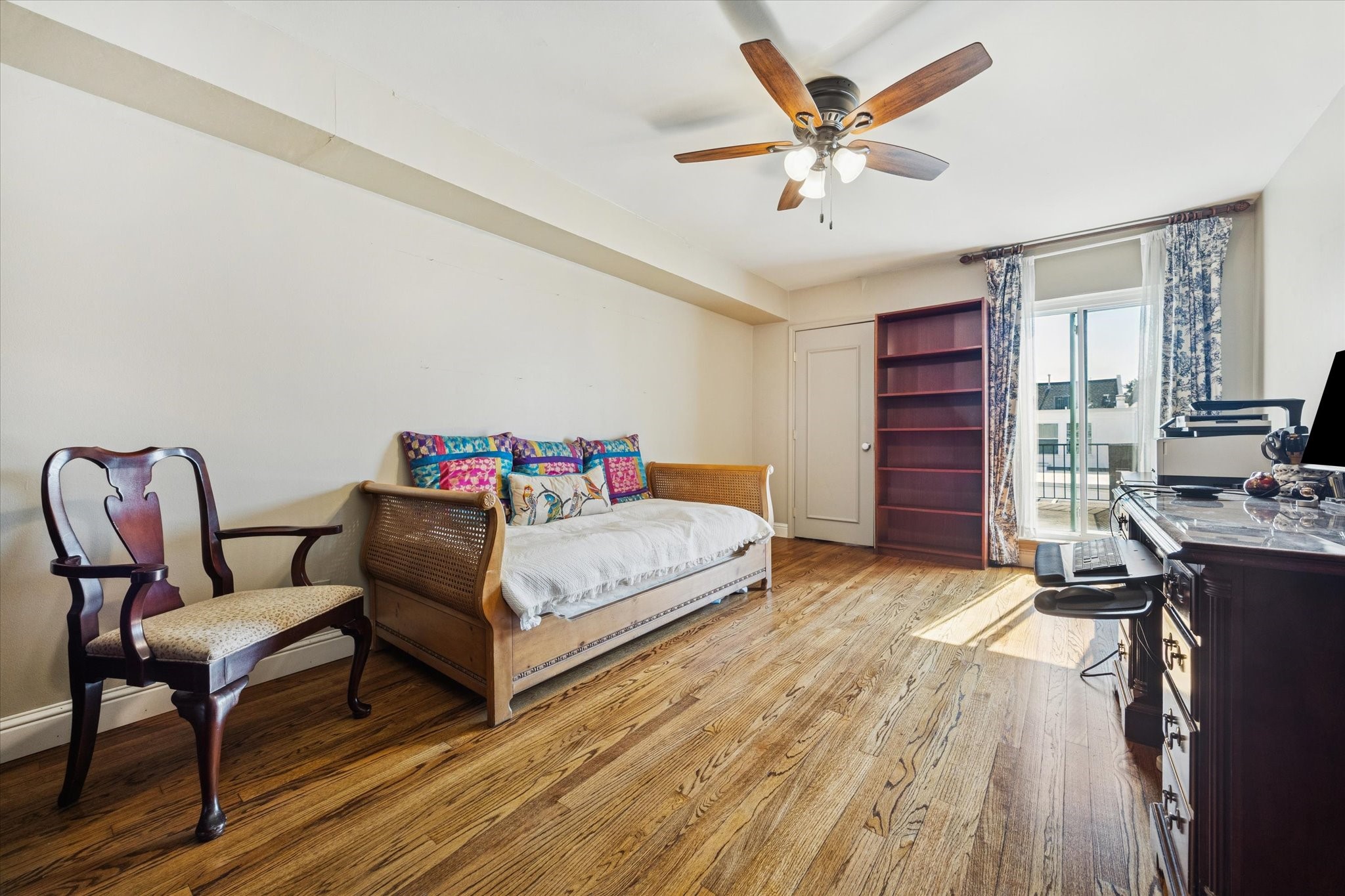  7525 Del Monte Drive - 物件實景