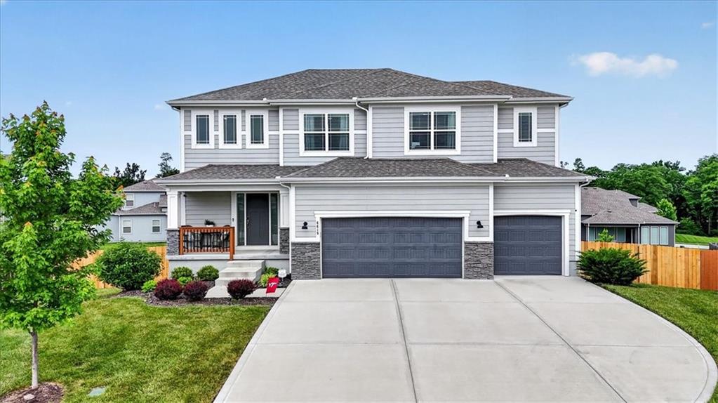 105th Ct, Kansas City, MO 64154