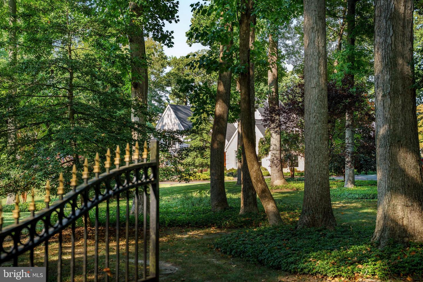 Queenstown, Maryland, 21658, United States, 5 Bedrooms Bedrooms, ,6 BathroomsBathrooms,Residential,For Sale,1940127