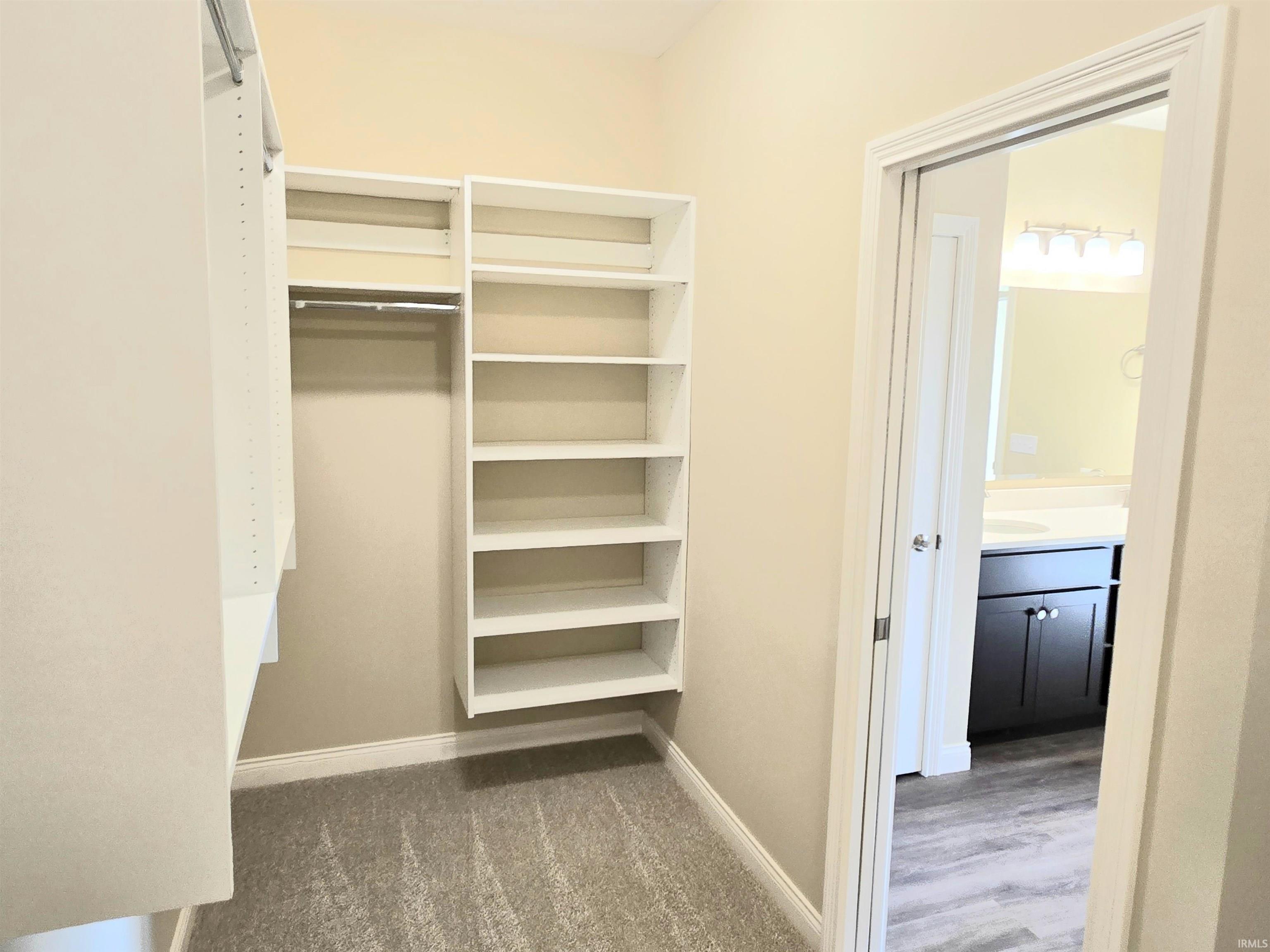 Fort Wayne, Indiana, 46818, United States, 3 Bedrooms Bedrooms, ,3 BathroomsBathrooms,Residential,For Sale,1974976