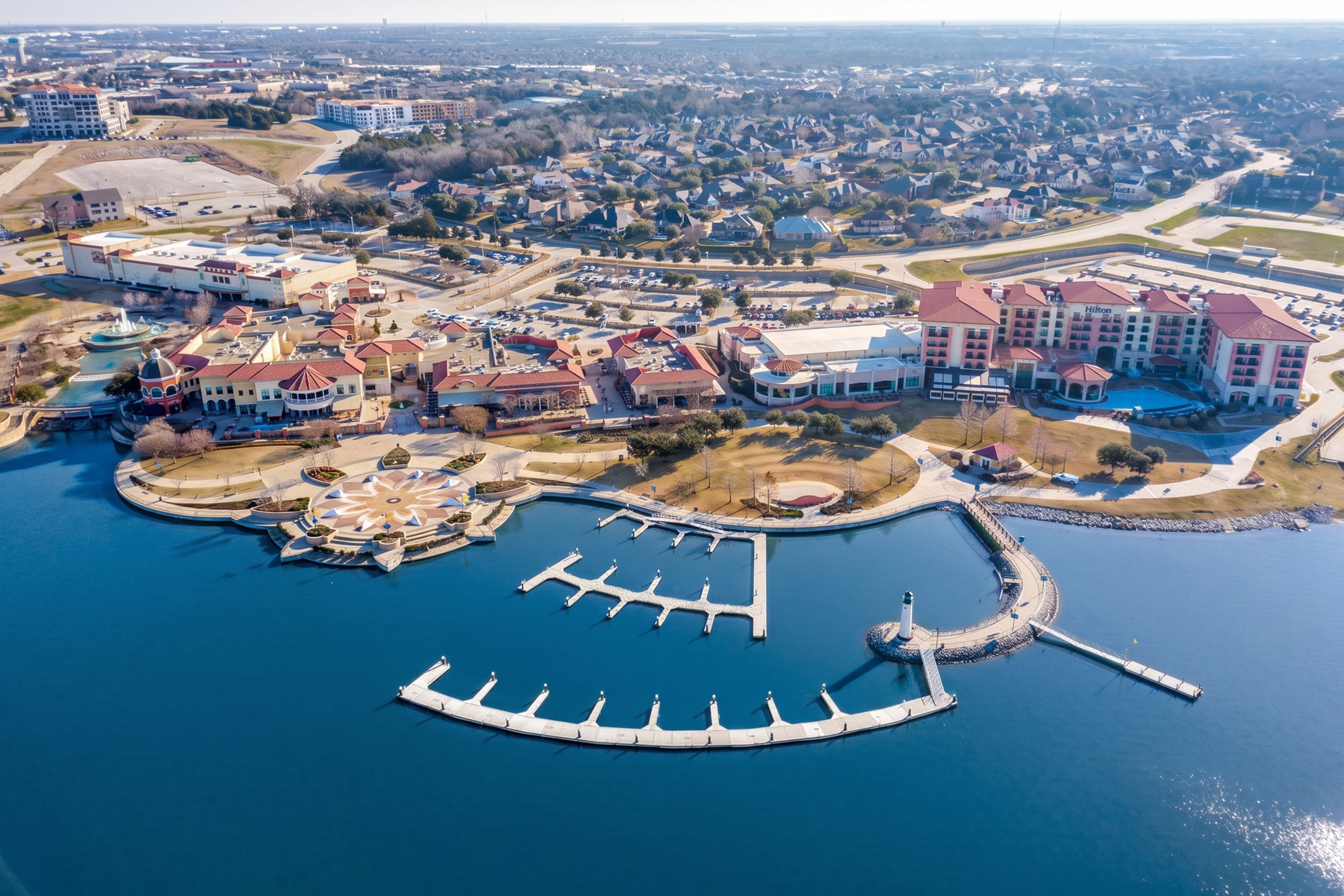  Gated Lakeside Living with Fresh Updates & Resort-Style Amenities - 物件實景
