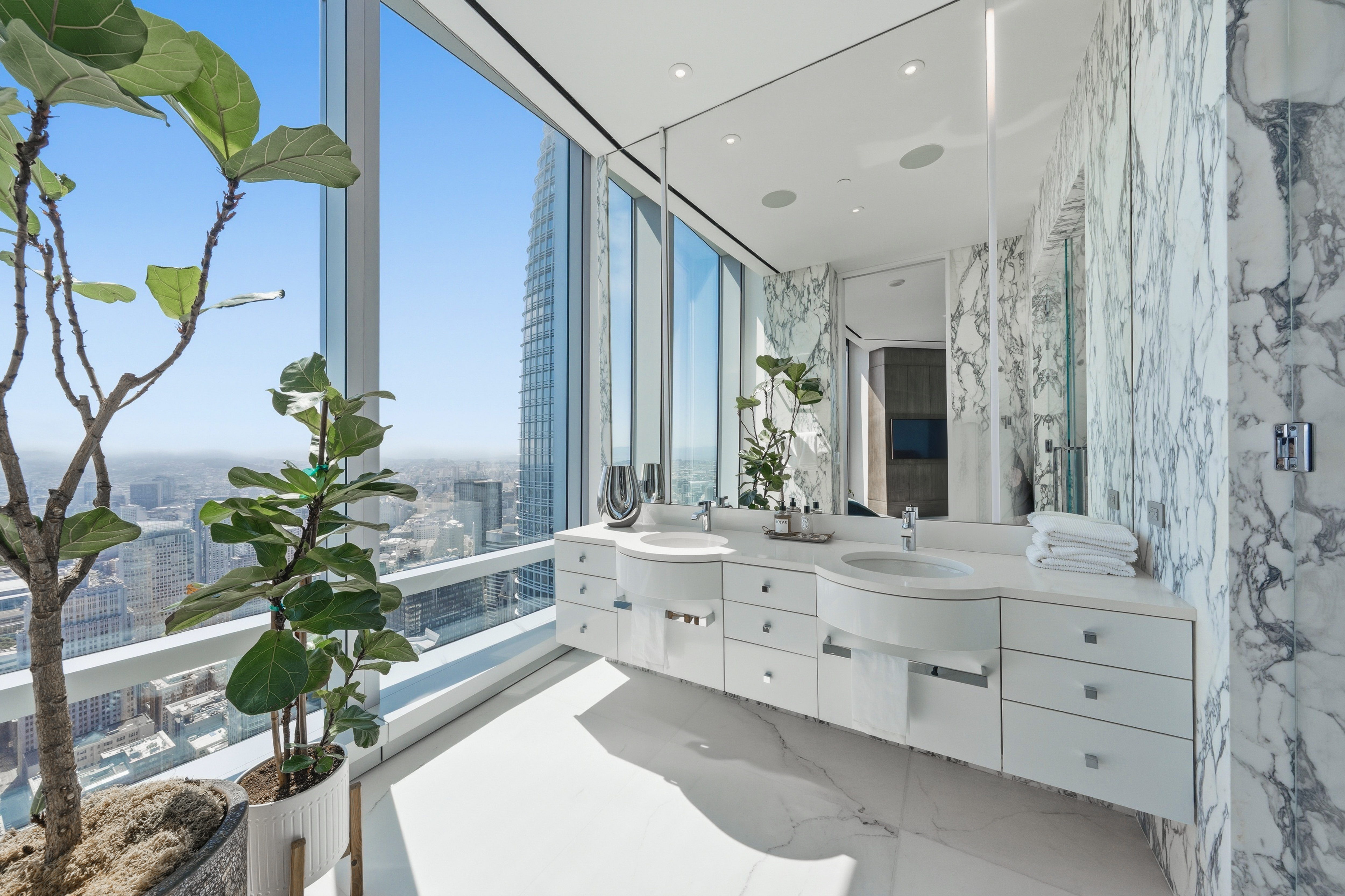  The Grand Penthouse at 181 Fremont - 物件實景