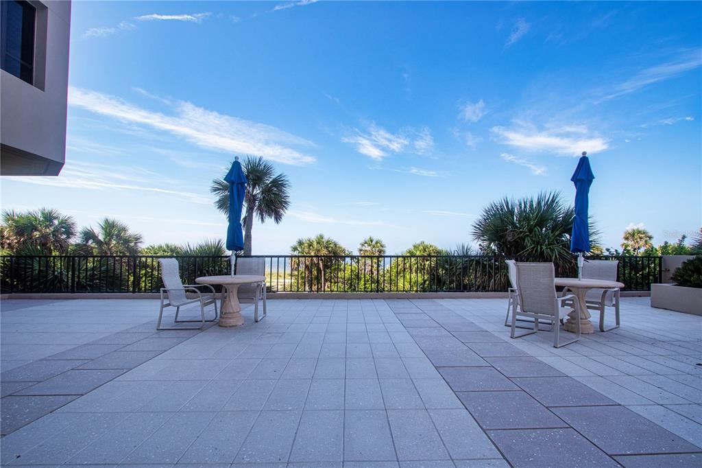 Longboat Key, Florida, 34228, United States, 2 Bedrooms Bedrooms, ,2 BathroomsBathrooms,Residential,For Sale,1993516