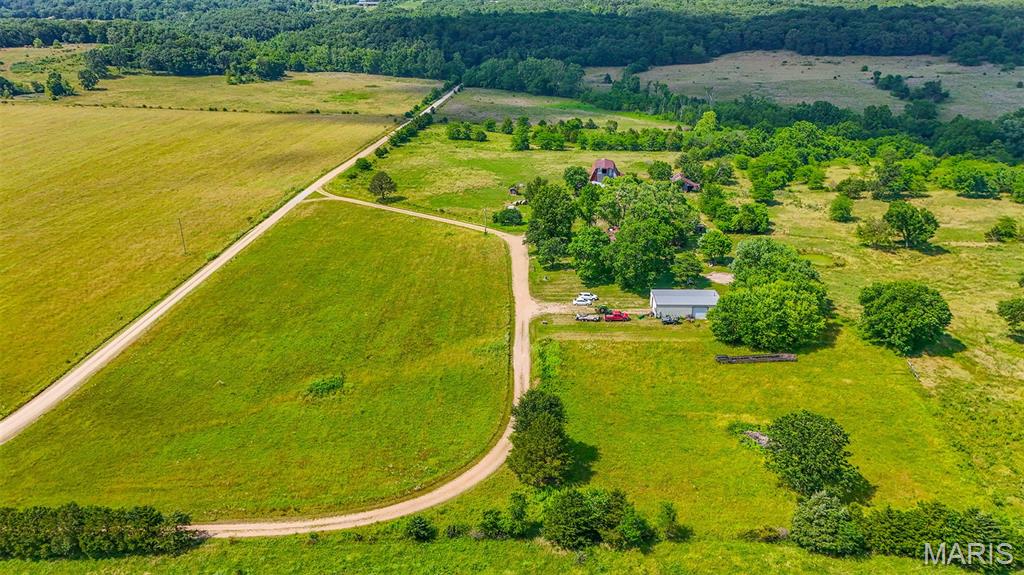 Lebanon, Missouri, 65536, United States, 3 Bedrooms Bedrooms, ,2 BathroomsBathrooms,Residential,For Sale,1982257