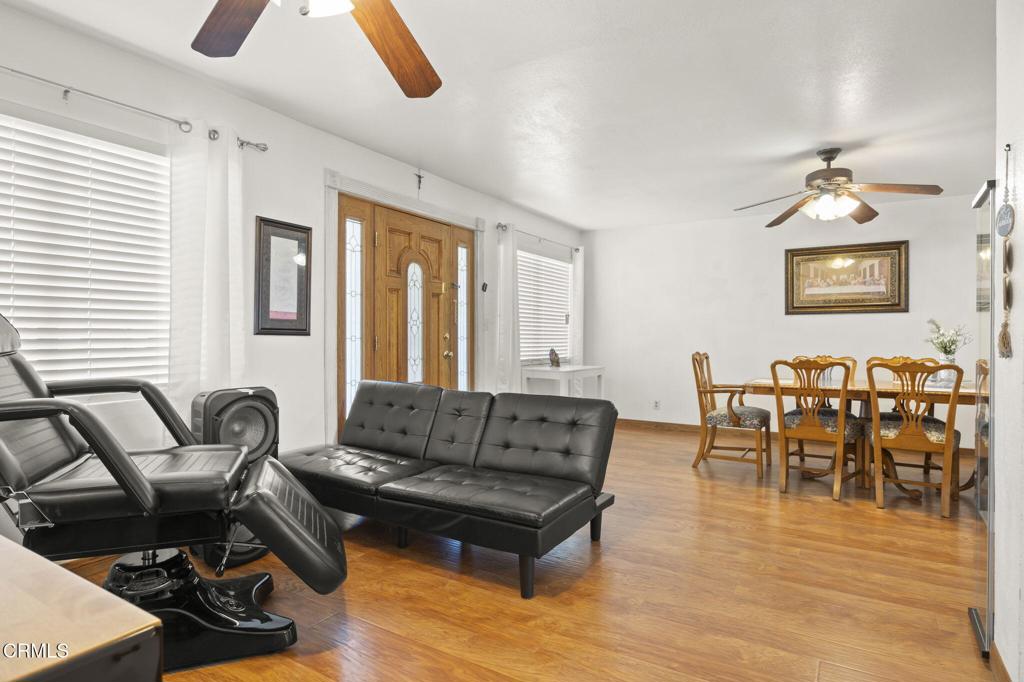 Fillmore, California, 93015, United States, 4 Bedrooms Bedrooms, ,3 BathroomsBathrooms,Residential,For Sale,1929116